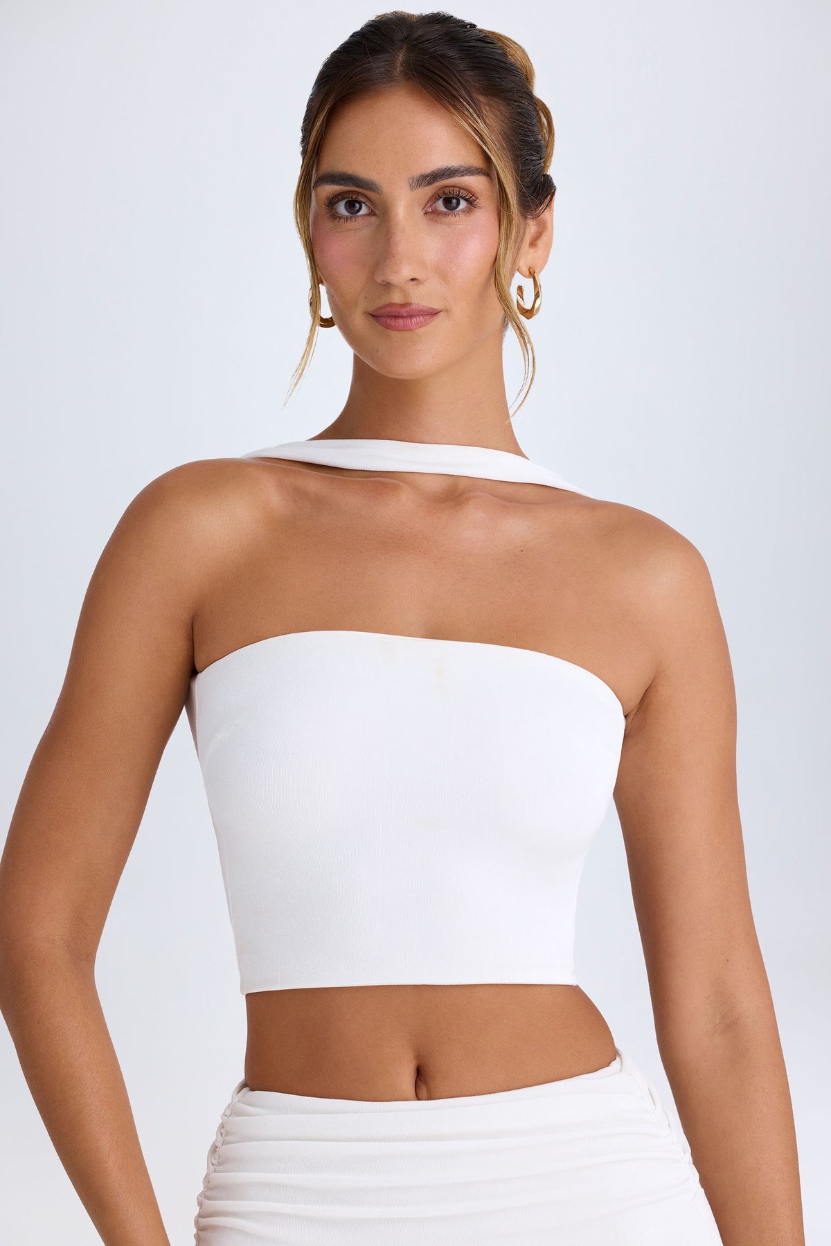 ⁣⁢Choker-Detail Bandeau-Top in Weiß⁤⁣