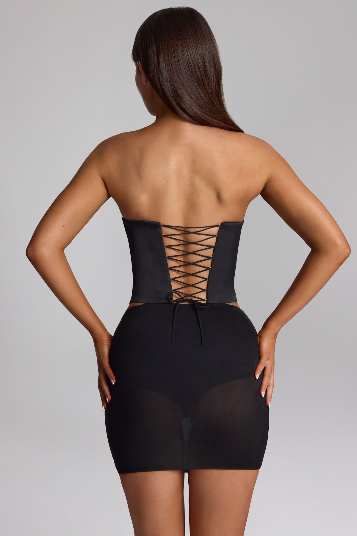⁣⁢Satin-Schnürkorsett-Top in Schwarz⁤⁣ - 2