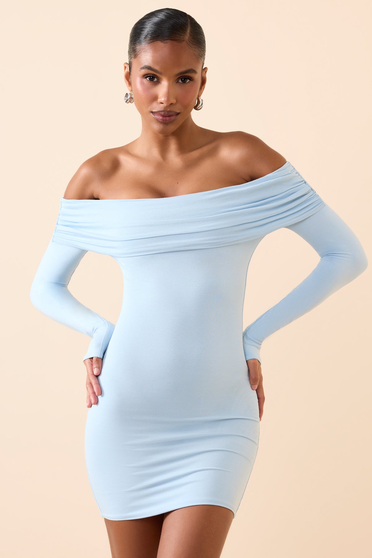 ⁣⁢Off-Shoulder-Modal-Minikleid in Eisblau⁤⁣