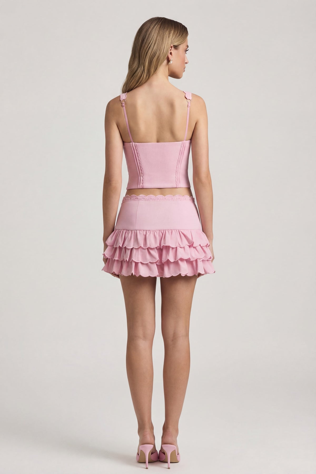 ⁣⁢Gestufter Rüschen-Minirock mit tiefem Bund in Soft Pink⁤⁣