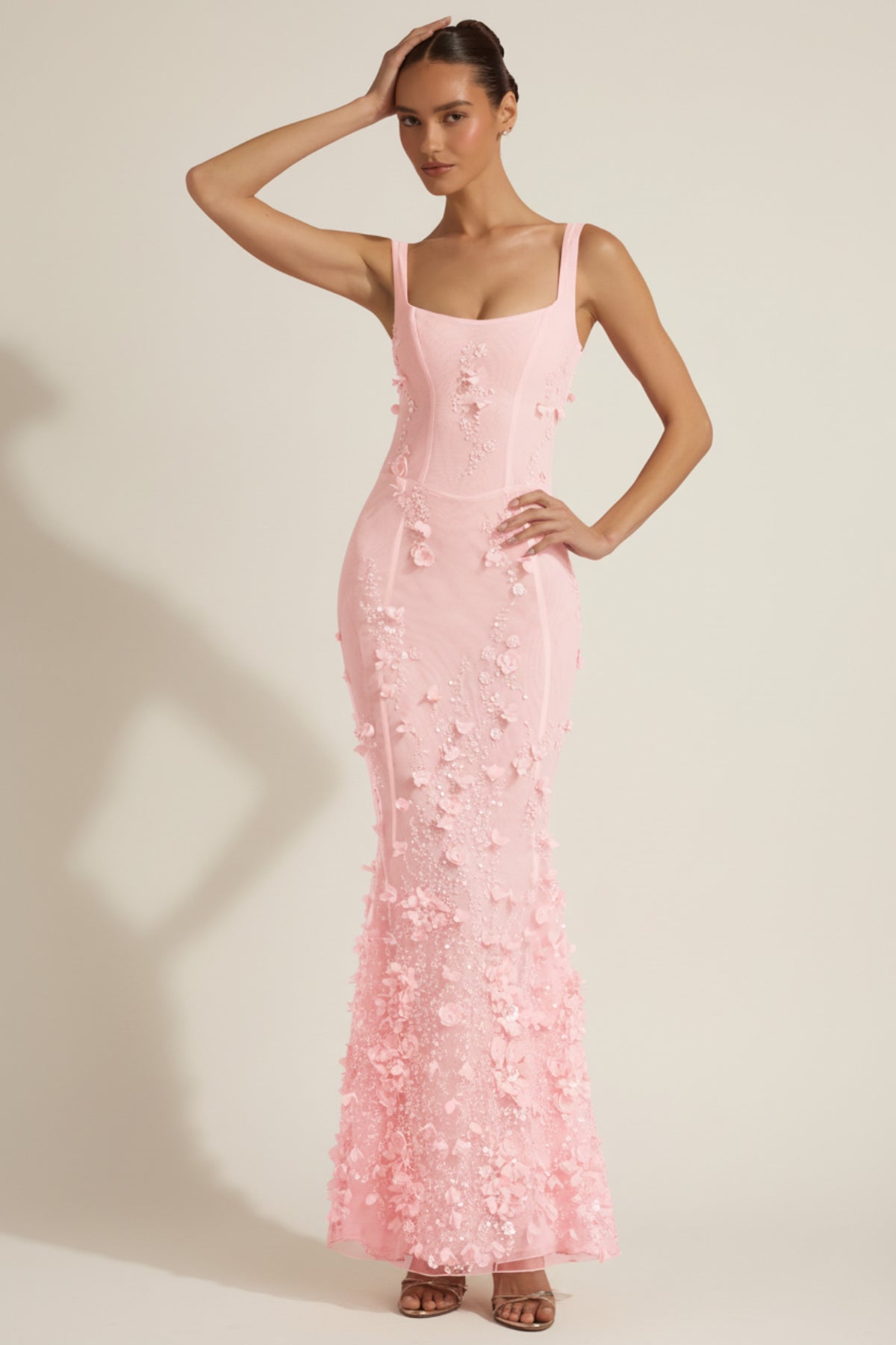 ⁣⁢Corsagen-Abendkleid mit Stickerei und Applikationen, Soft-Scoop-Ausschnitt, in Peony⁤⁣ - 1