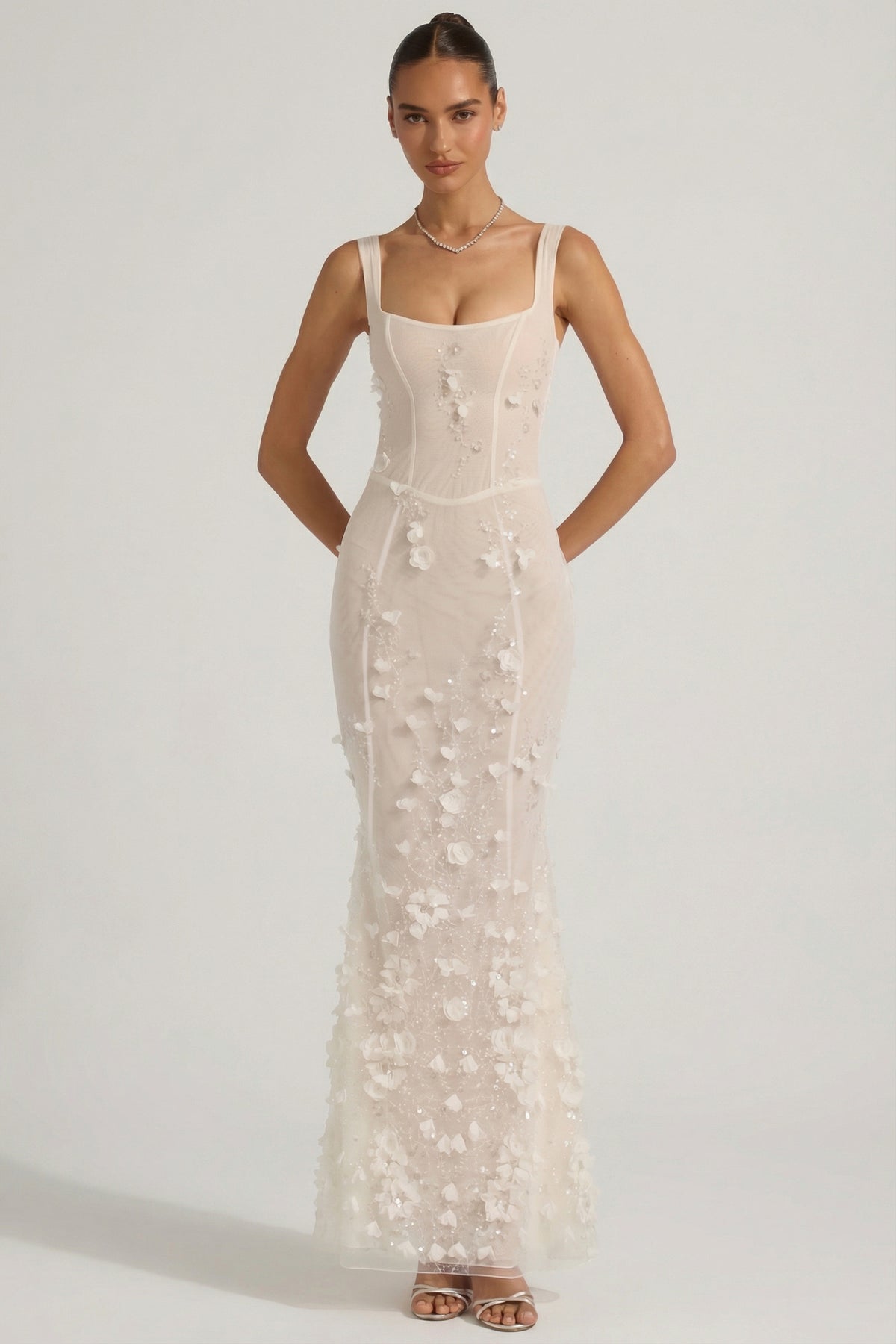 ⁣⁢Verziertes Applikationen Corsage-Kleid mit Soft-Scoop-Ausschnitt in Weiß⁤⁣ - 1