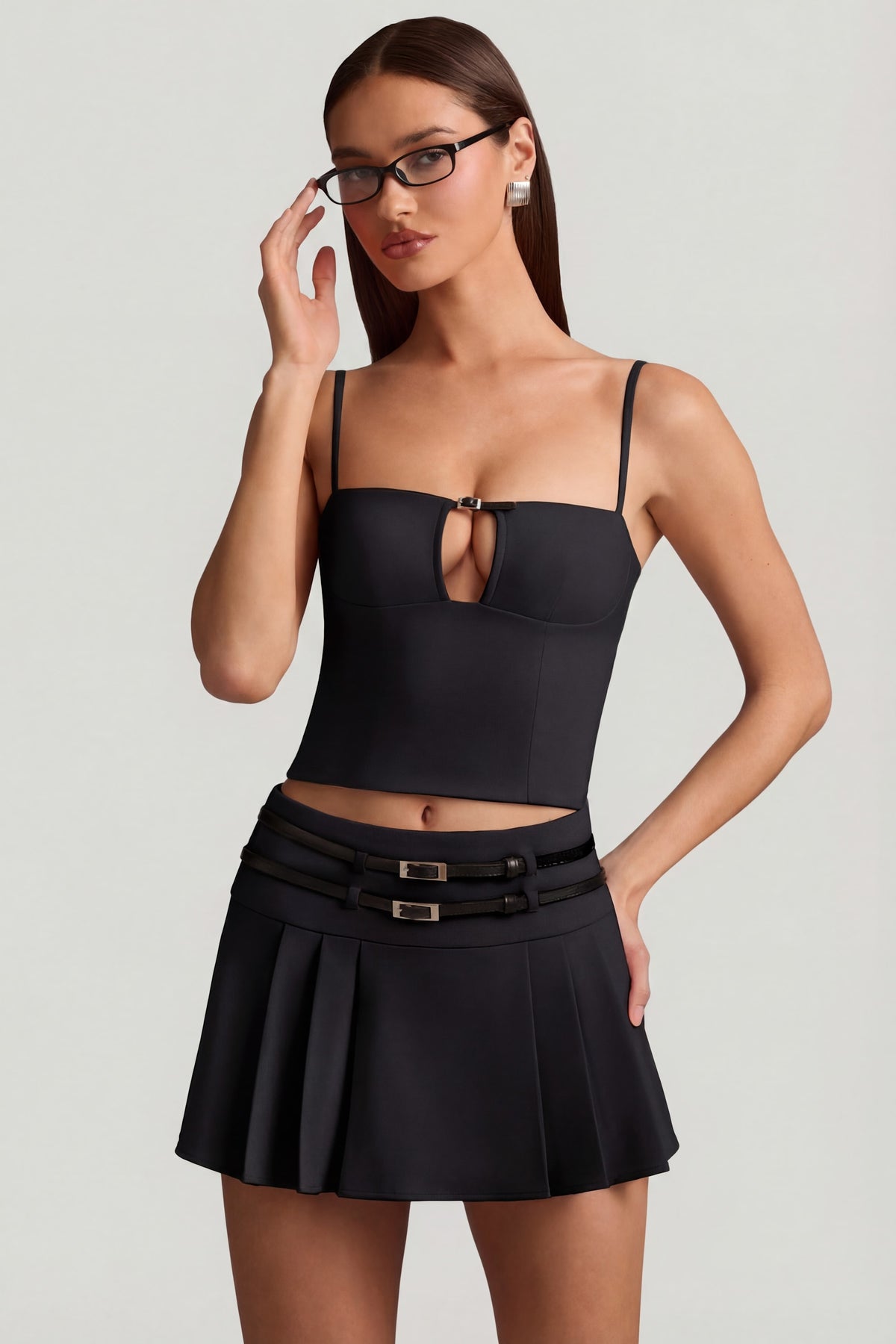 ⁣⁢Camisole-Top mit Cut-out-Detail in Schwarz⁤⁣