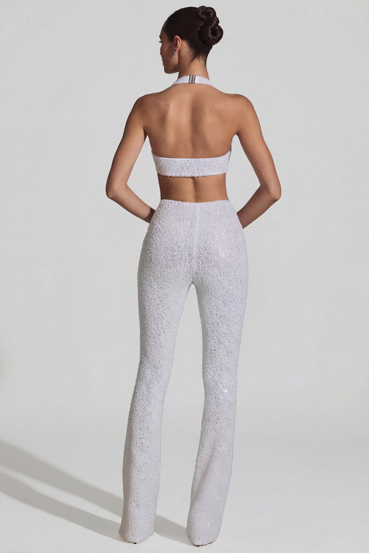 ⁣⁢Verzierter Cut-Out Jumpsuit in Weiß⁤⁣