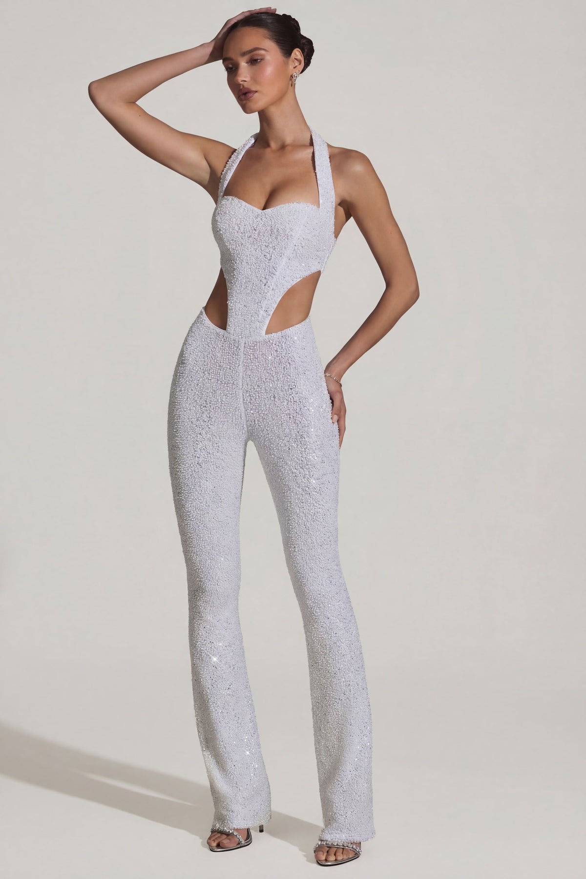 ⁣⁢Verzierter Cut-Out Jumpsuit in Weiß⁤⁣