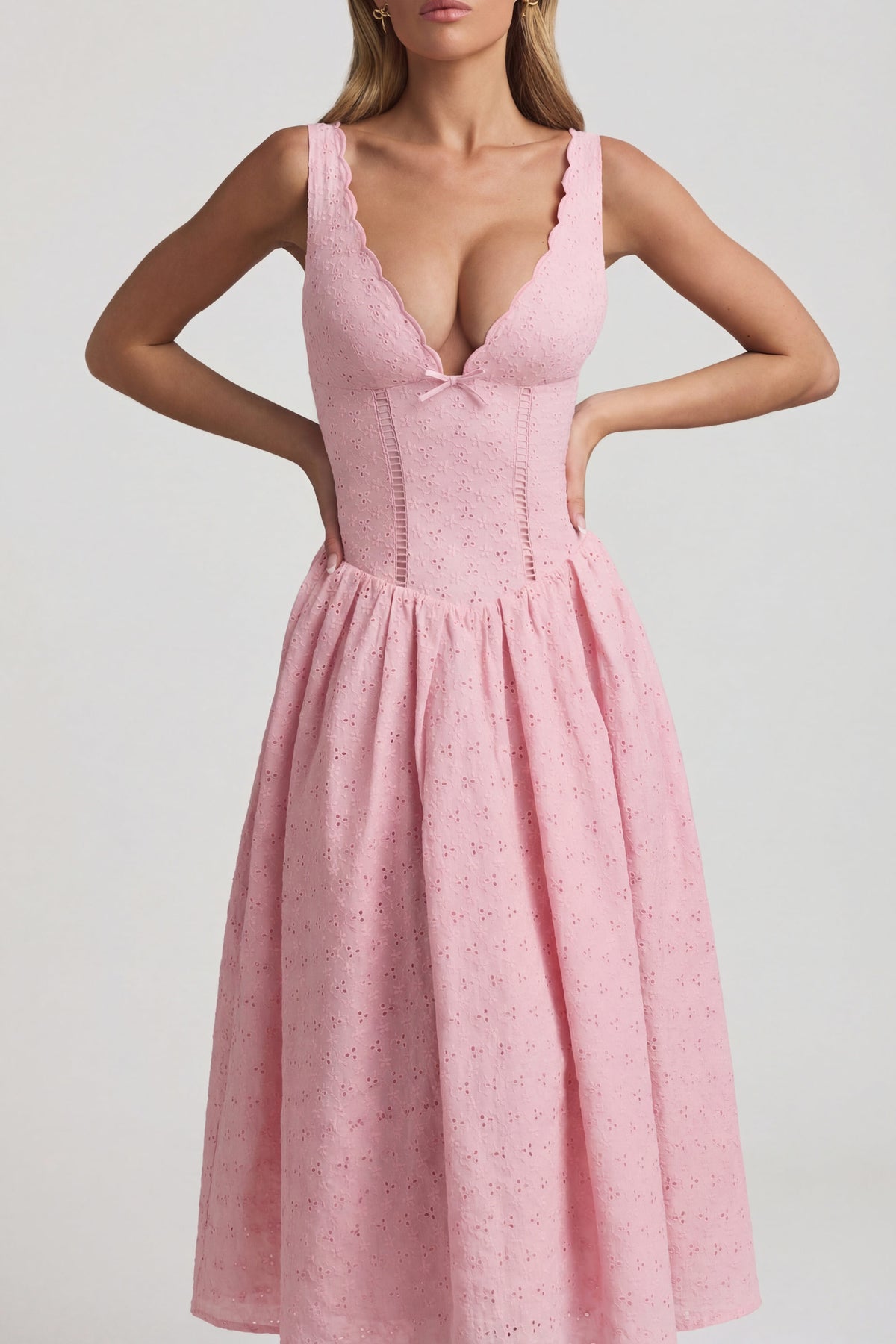⁣⁢Midaxikleid mit Lochstickerei und Schleifendetail in A-Linie in Zartrosa⁤⁣