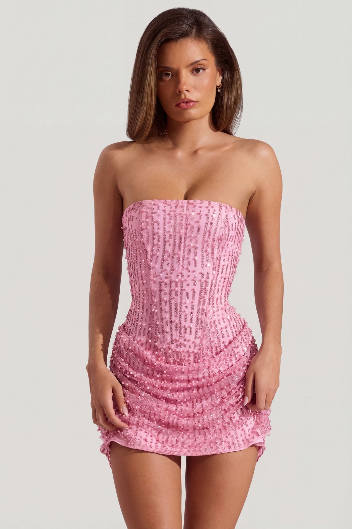 ⁣⁢Verziertes trägerloses A-Linien-Minikleid mit Drapierung in Pink⁤⁣