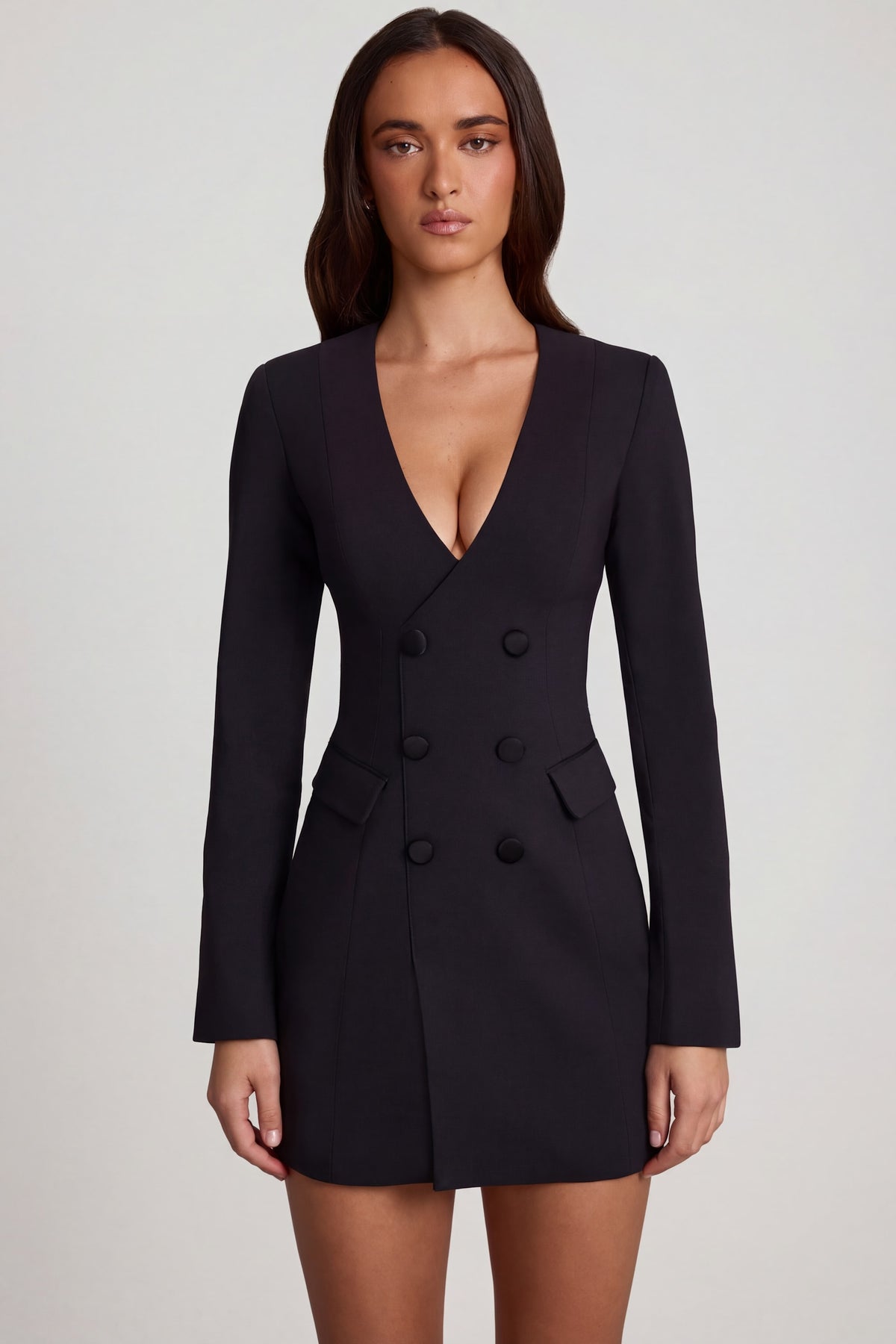 ⁣⁢Strukturierter einreihiger Blazer-Mini-Dress in Schwarz⁤⁣