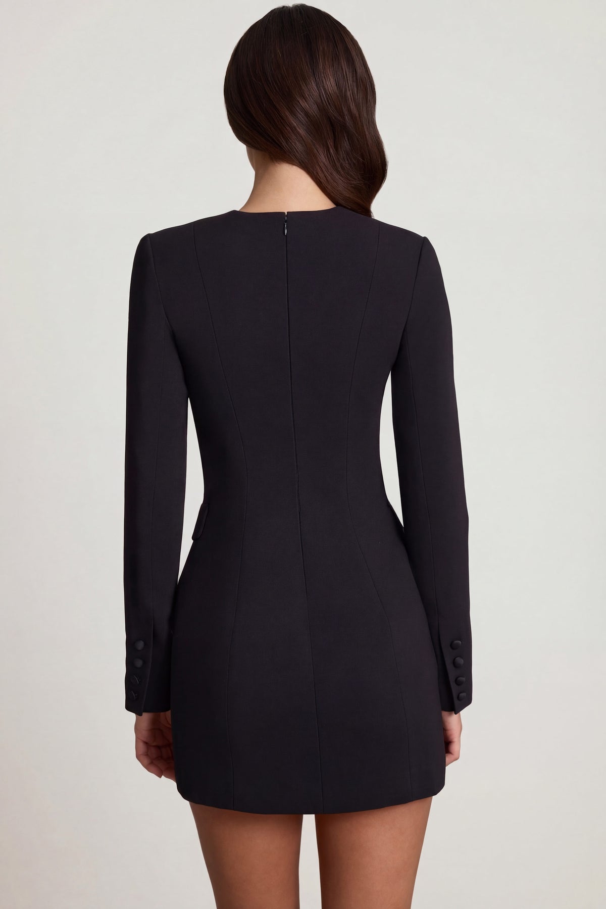 ⁣⁢Strukturierter einreihiger Blazer-Mini-Dress in Schwarz⁤⁣