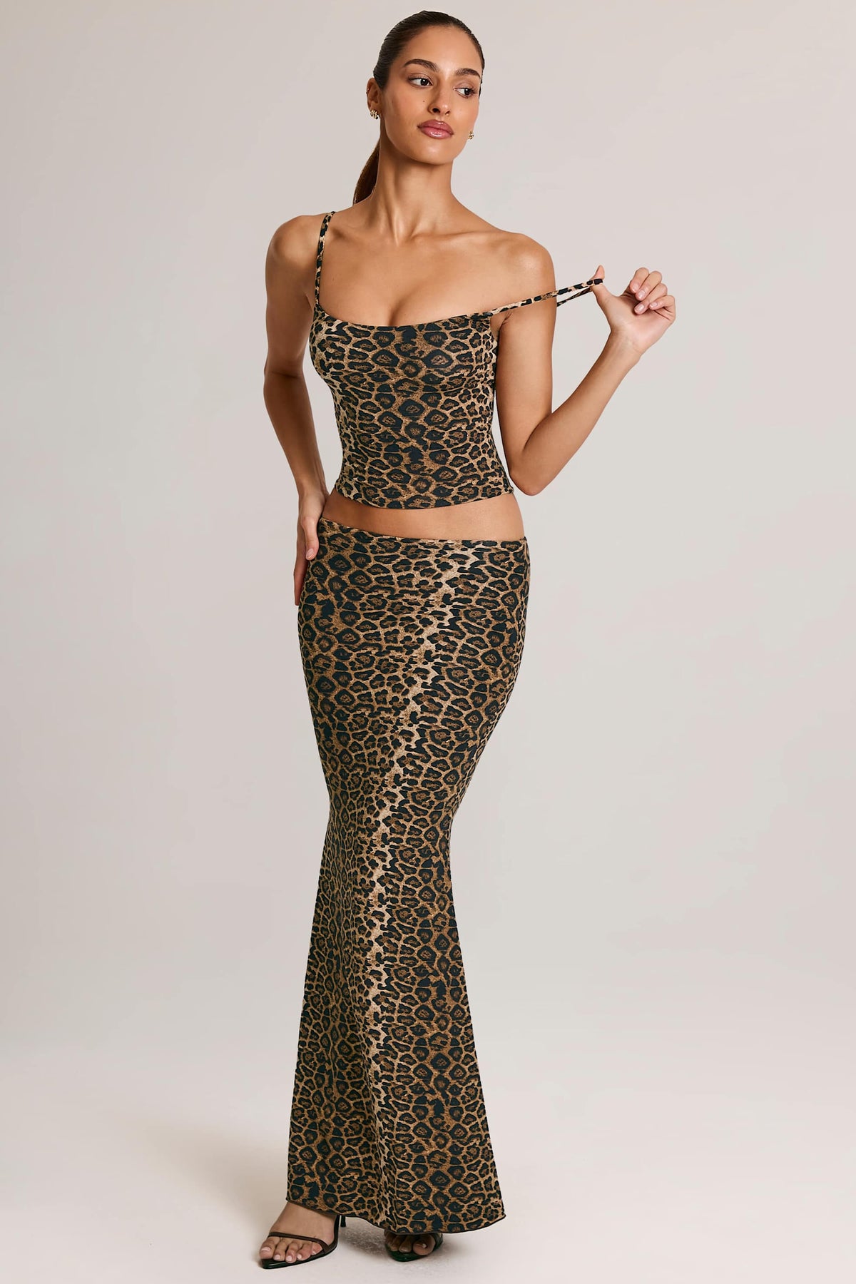 ⁣⁢Modal Mid-Rise Fishtail Maxi Rock in Leopardenmuster⁤⁣