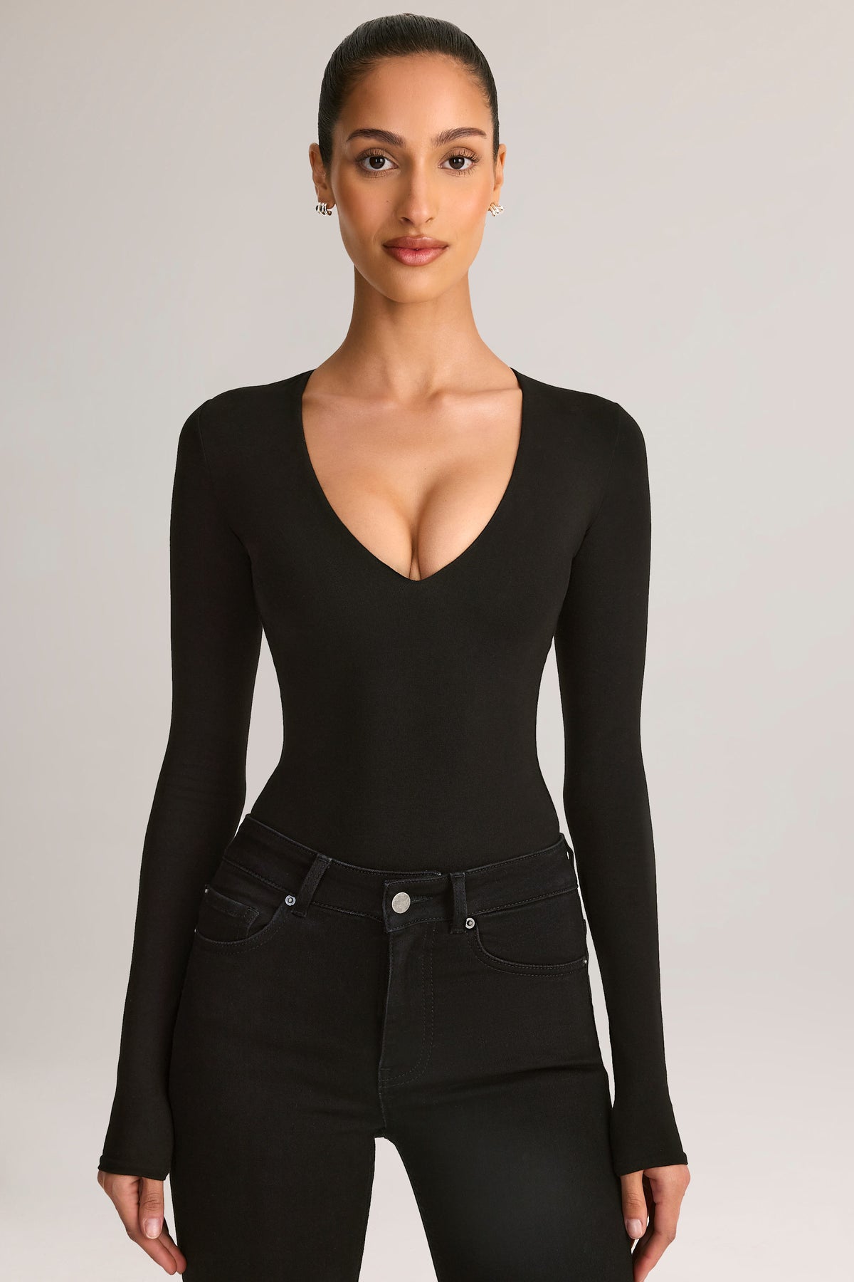 ⁣⁢Modal Plunge Langarm-Bodysuit in Schwarz⁤⁣ - 1