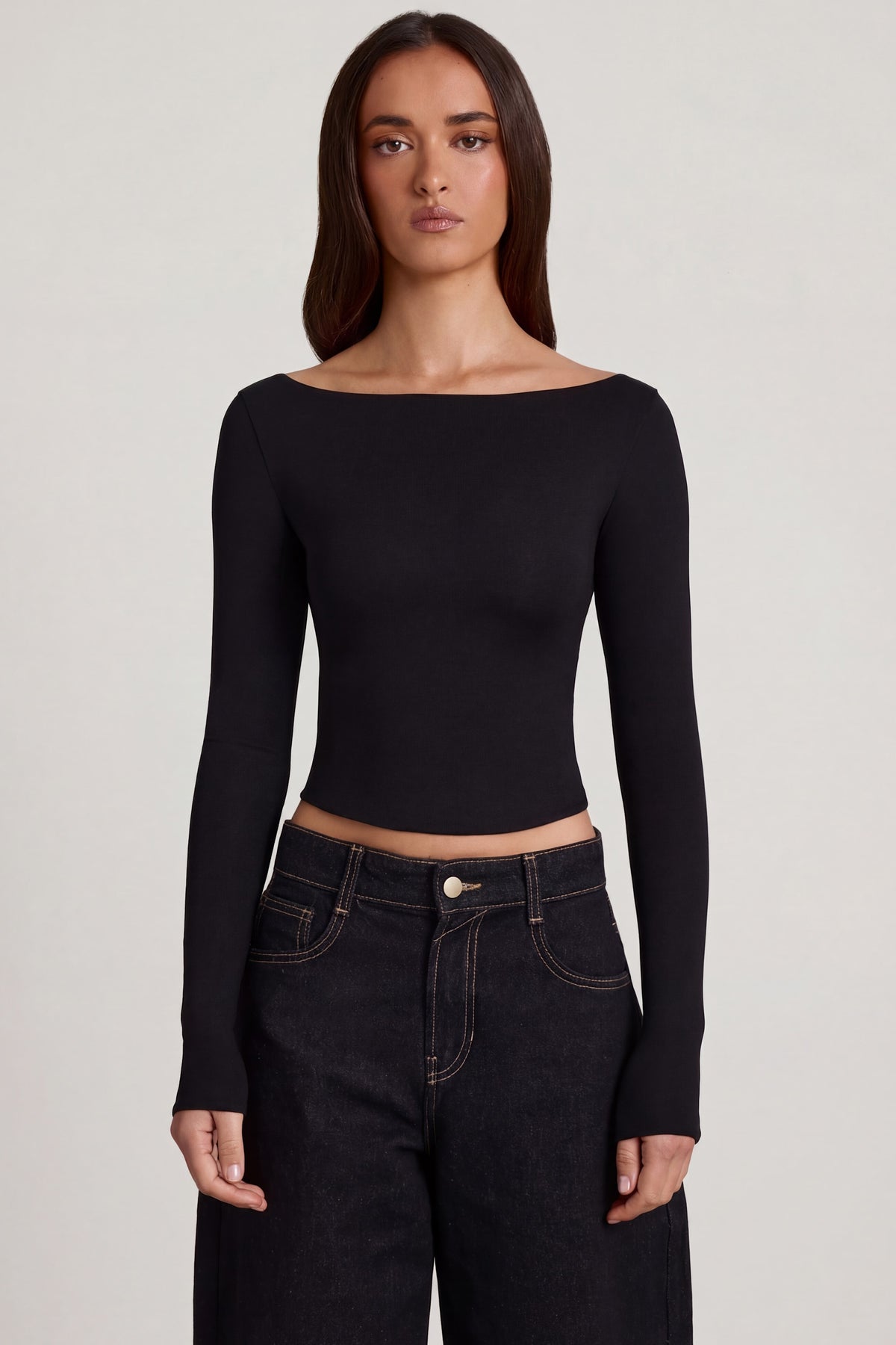 ⁣⁢Modal-Langarmshirt mit U-Boot-Ausschnitt in Schwarz⁤⁣
