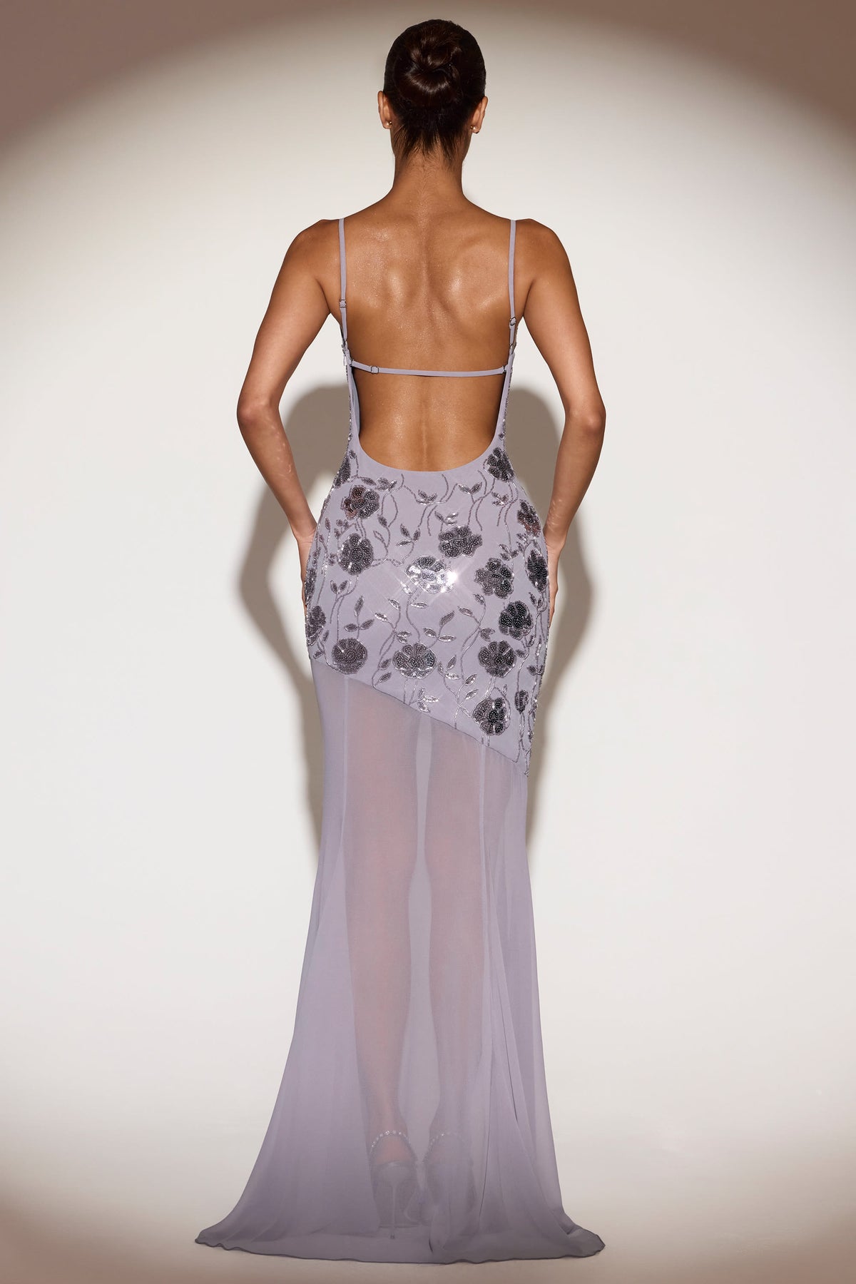 ⁣⁢Verziertes Korsett-Abendkleid mit Herzausschnitt und Rückenausschnitt in Flieder⁤⁣