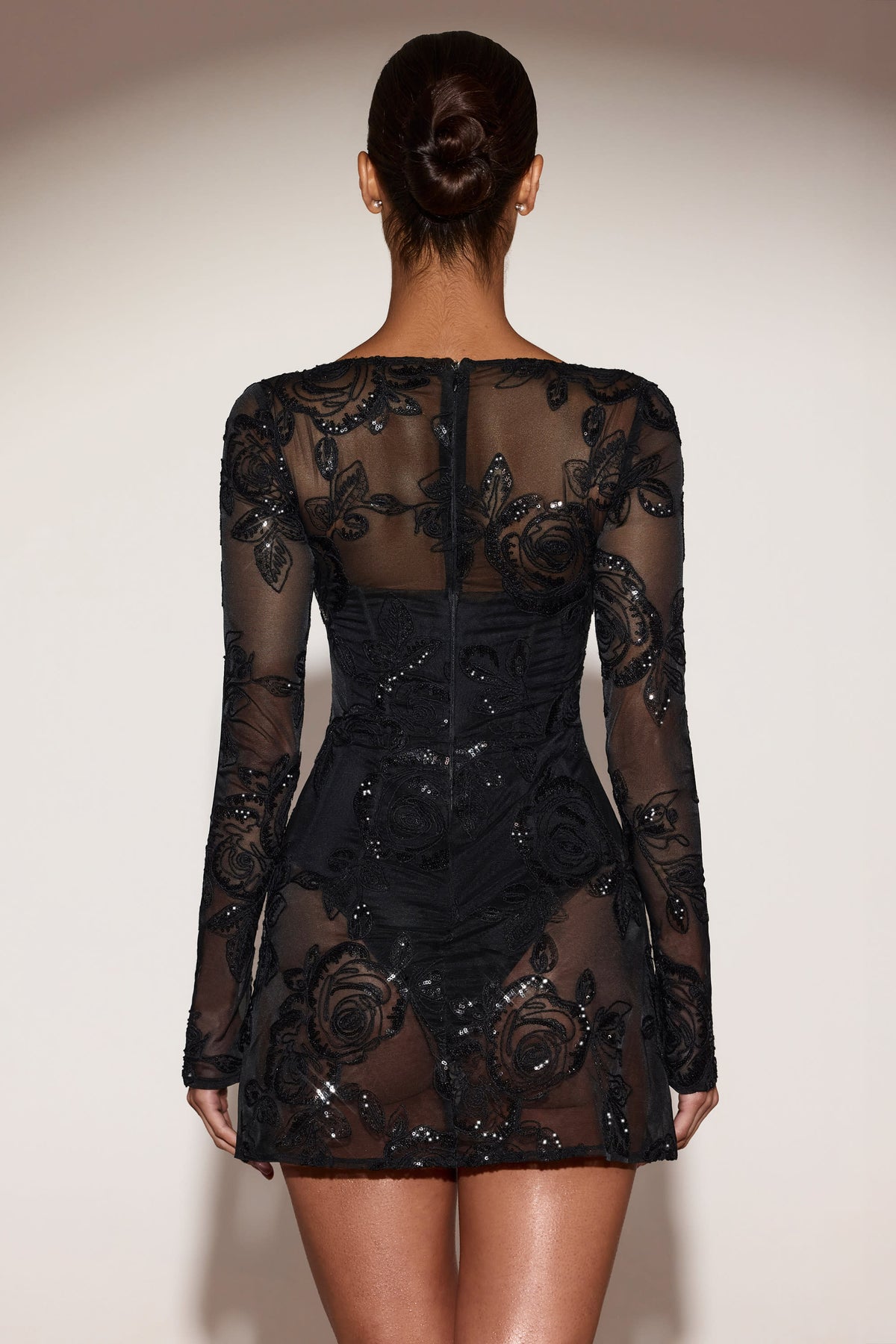 ⁣⁢Transparentes, verziertes Korsett-Body-Minikleid in Schwarz⁤⁣