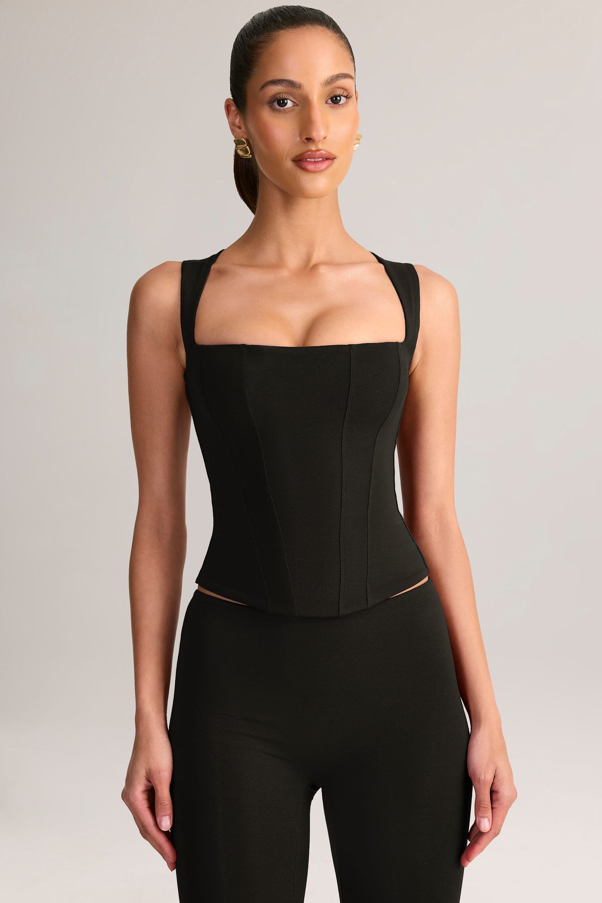 ⁣⁢Modal-Top mit eckigem Ausschnitt in Schwarz⁤⁣