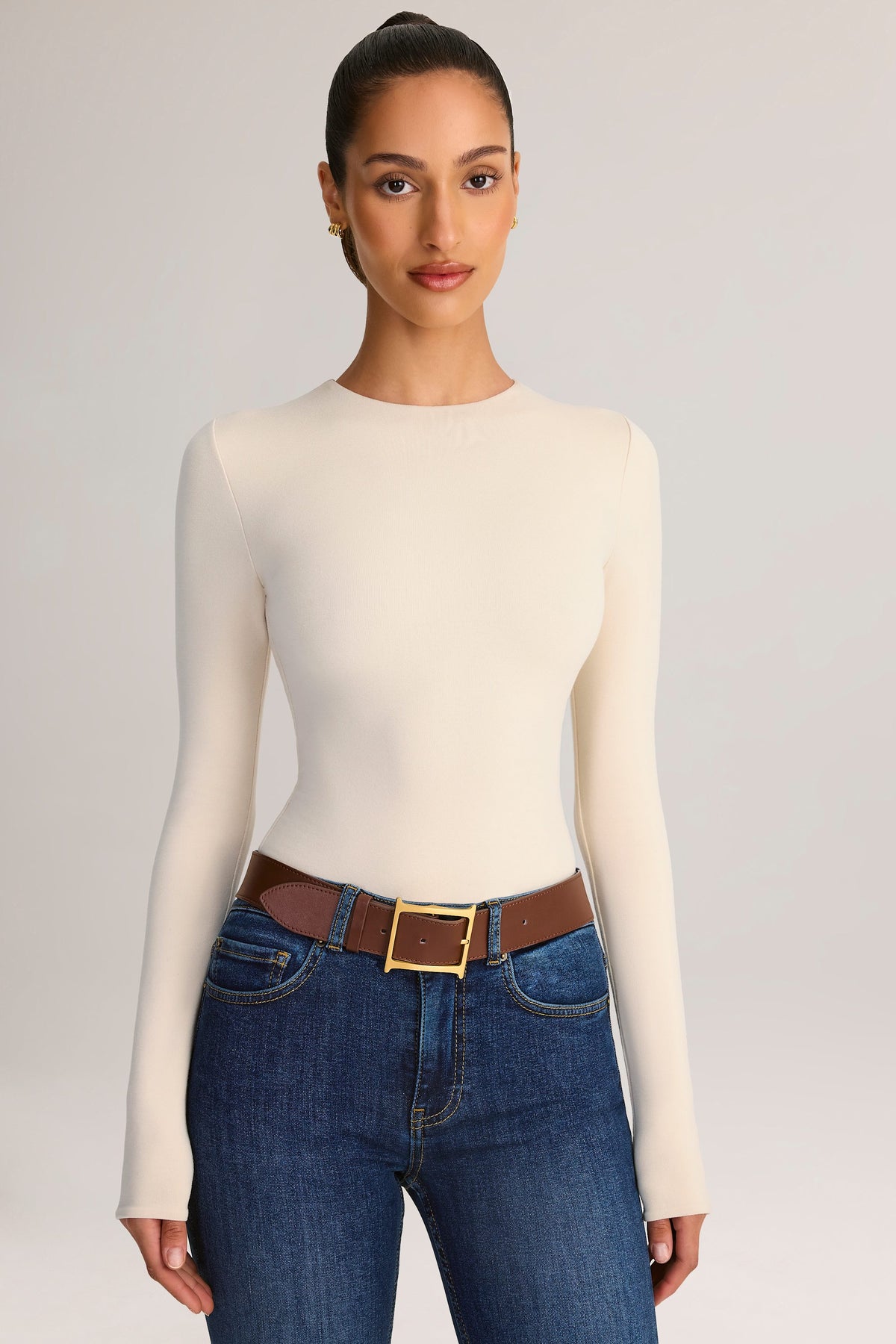 ⁣⁢Modal Rundhals-Langarm-Bodysuit in Creme⁤⁣