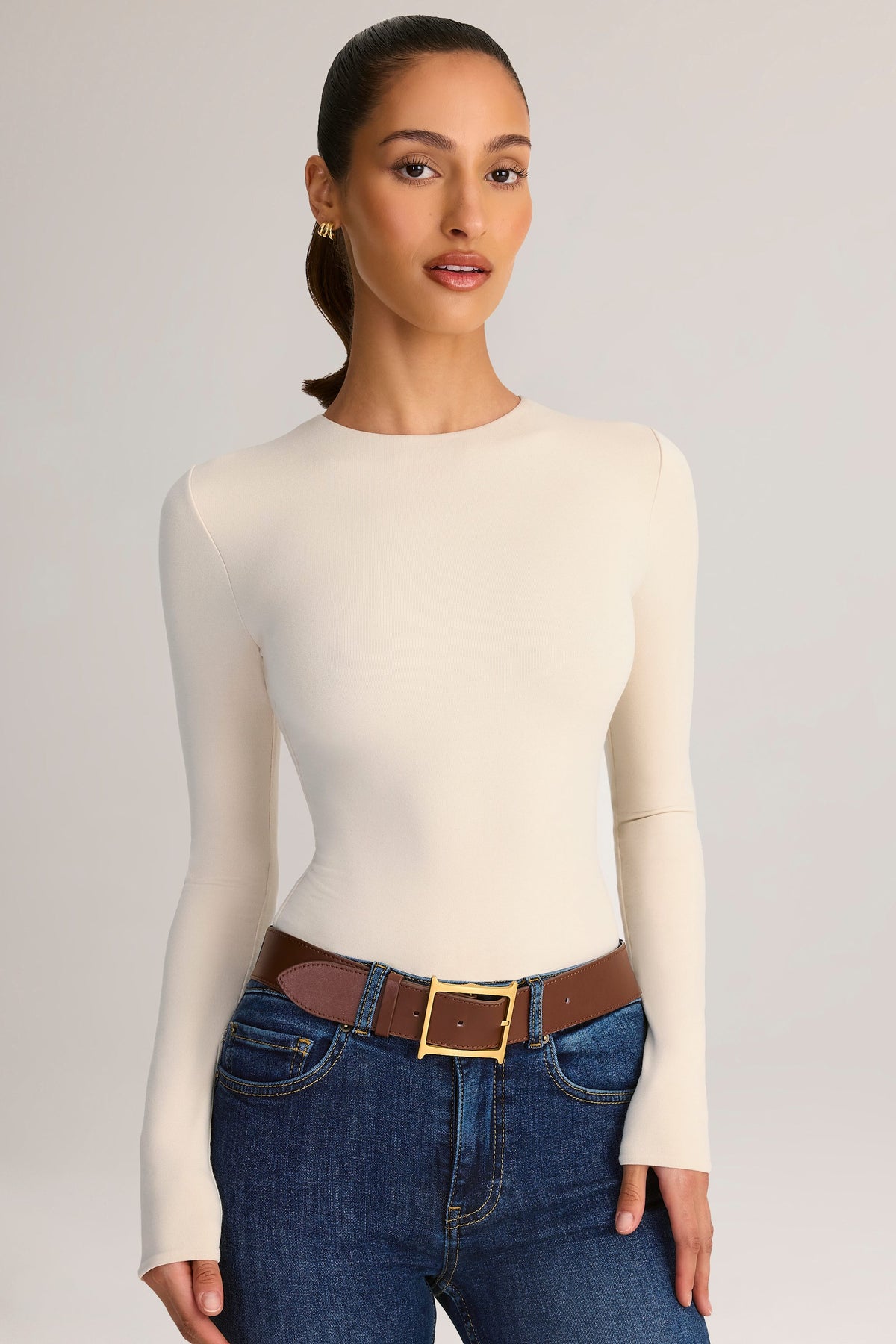 ⁣⁢Modal Rundhals-Langarm-Bodysuit in Creme⁤⁣