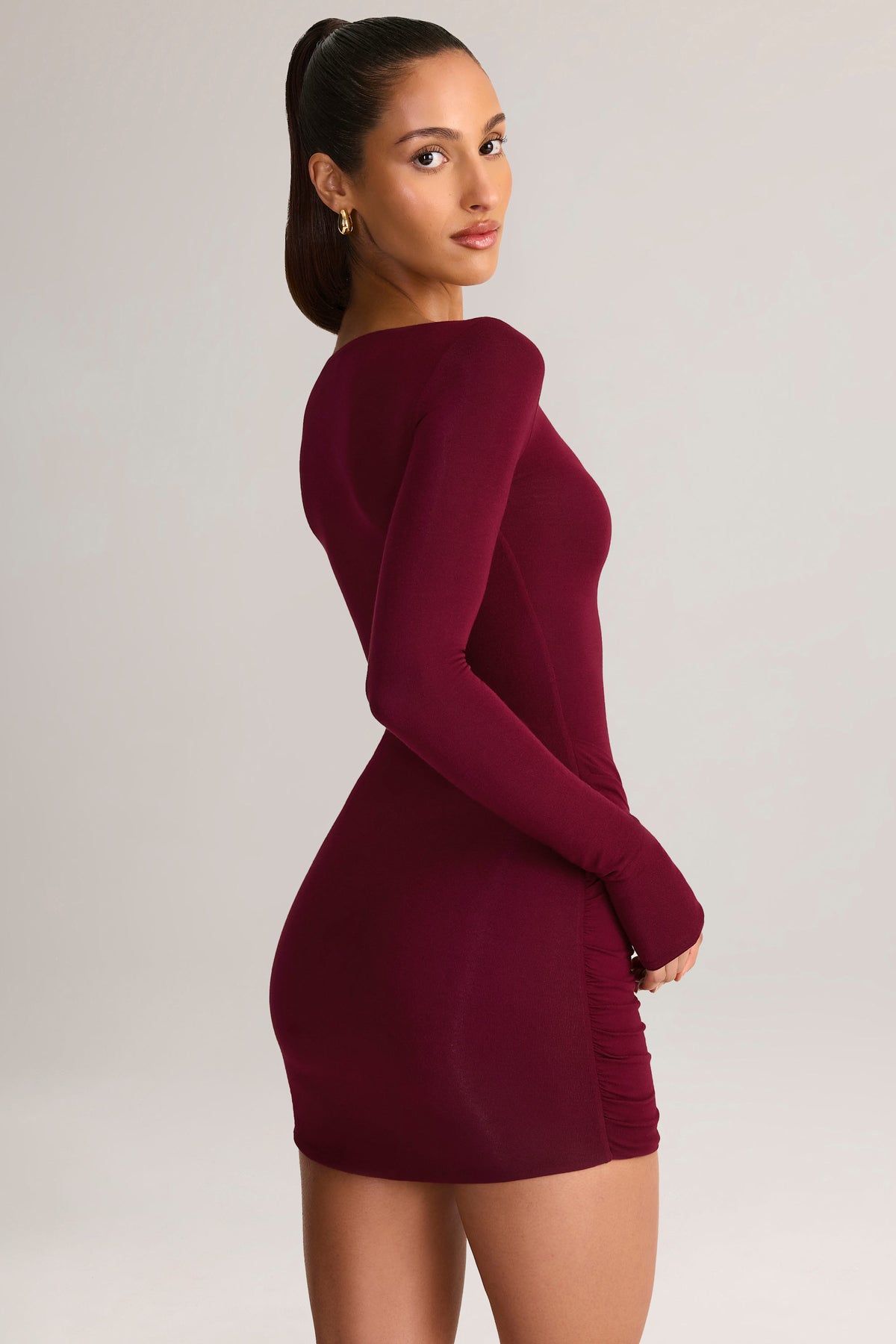 ⁣⁢Modal Langarm Minikleid in Wine⁤⁣