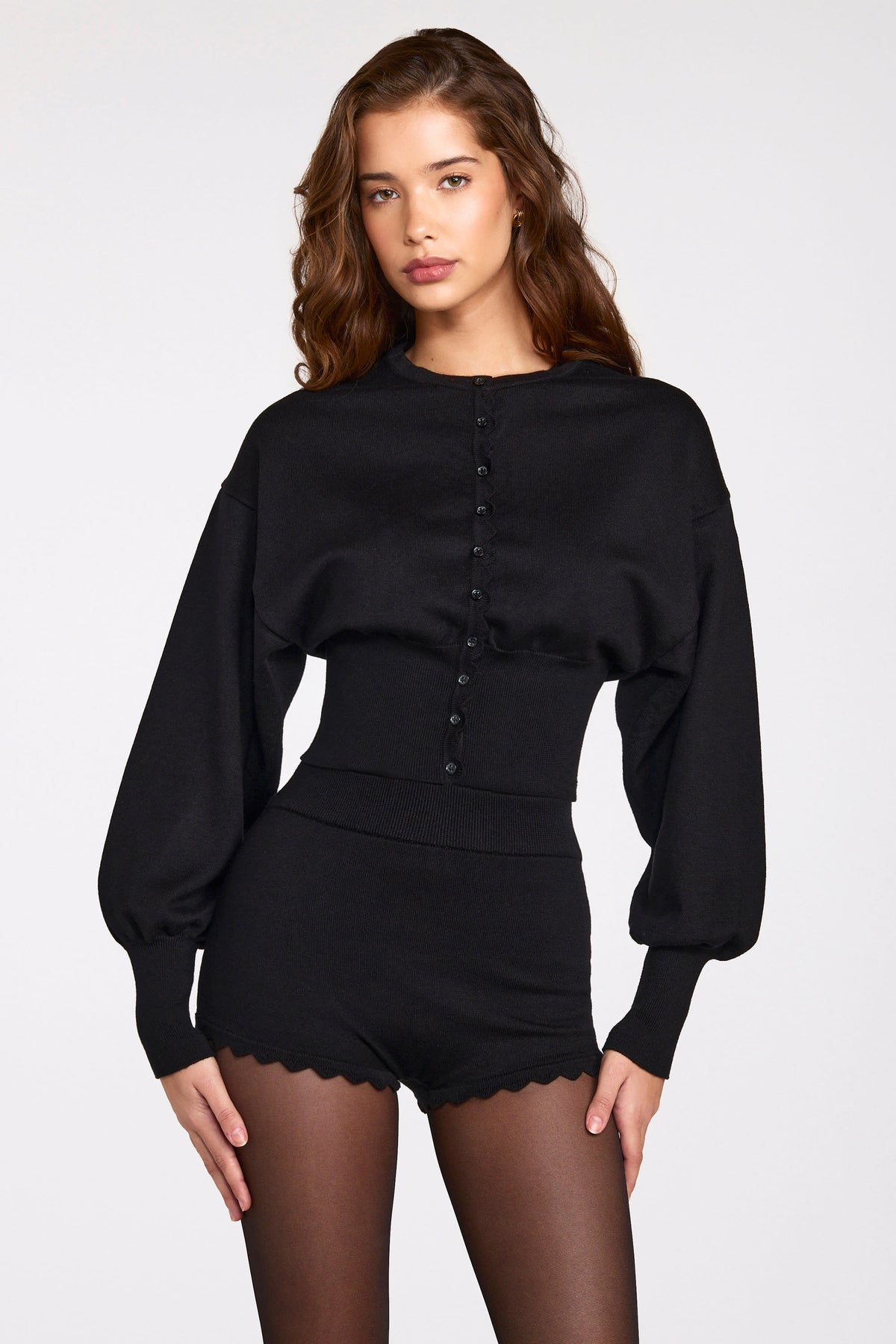 ⁣⁢Geraffter Cardigan aus Strick in Schwarz⁤⁣ - 1