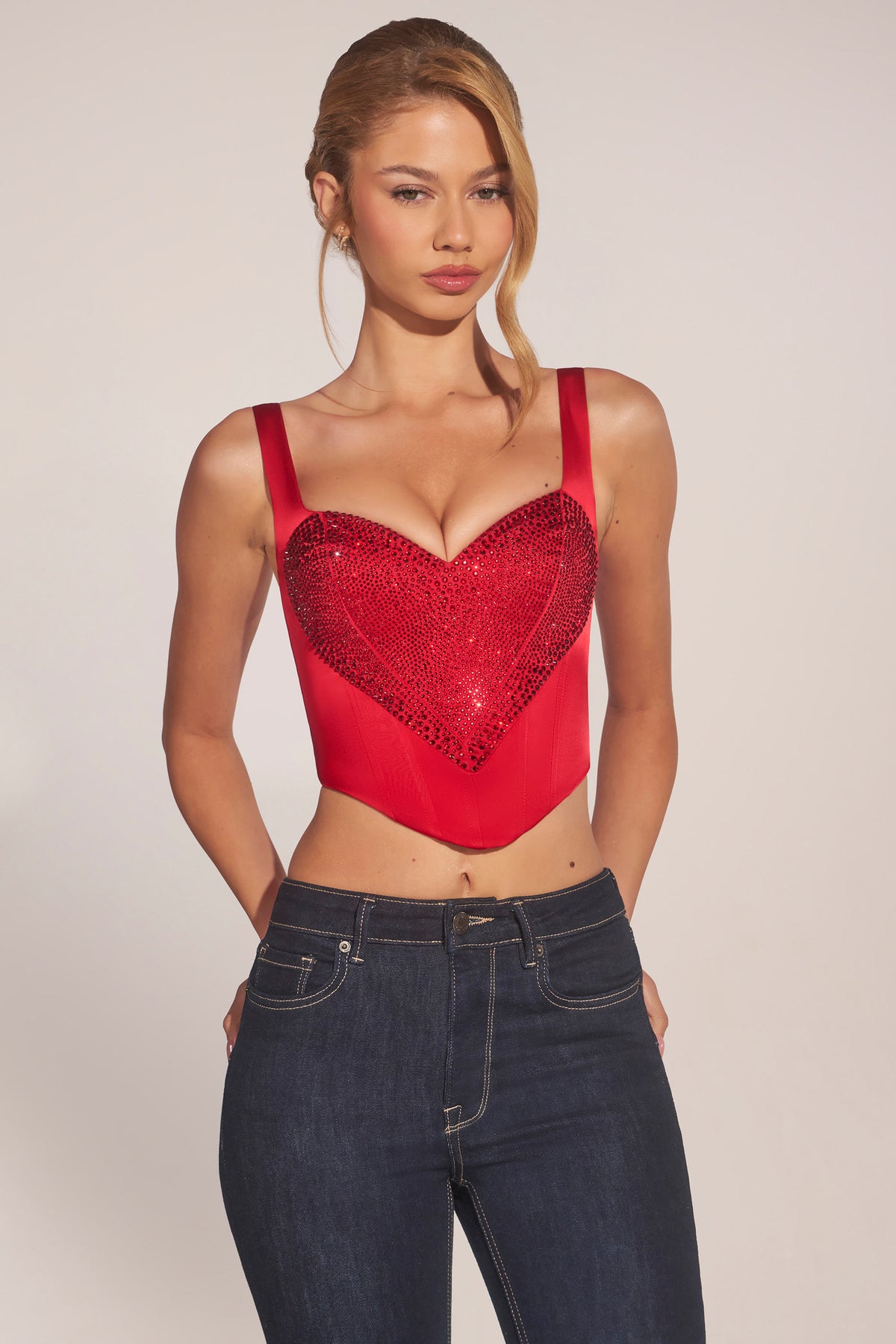 ⁣⁢Korsett-Top mit Herzausschnitt und Schnürung in Cherry⁤⁣