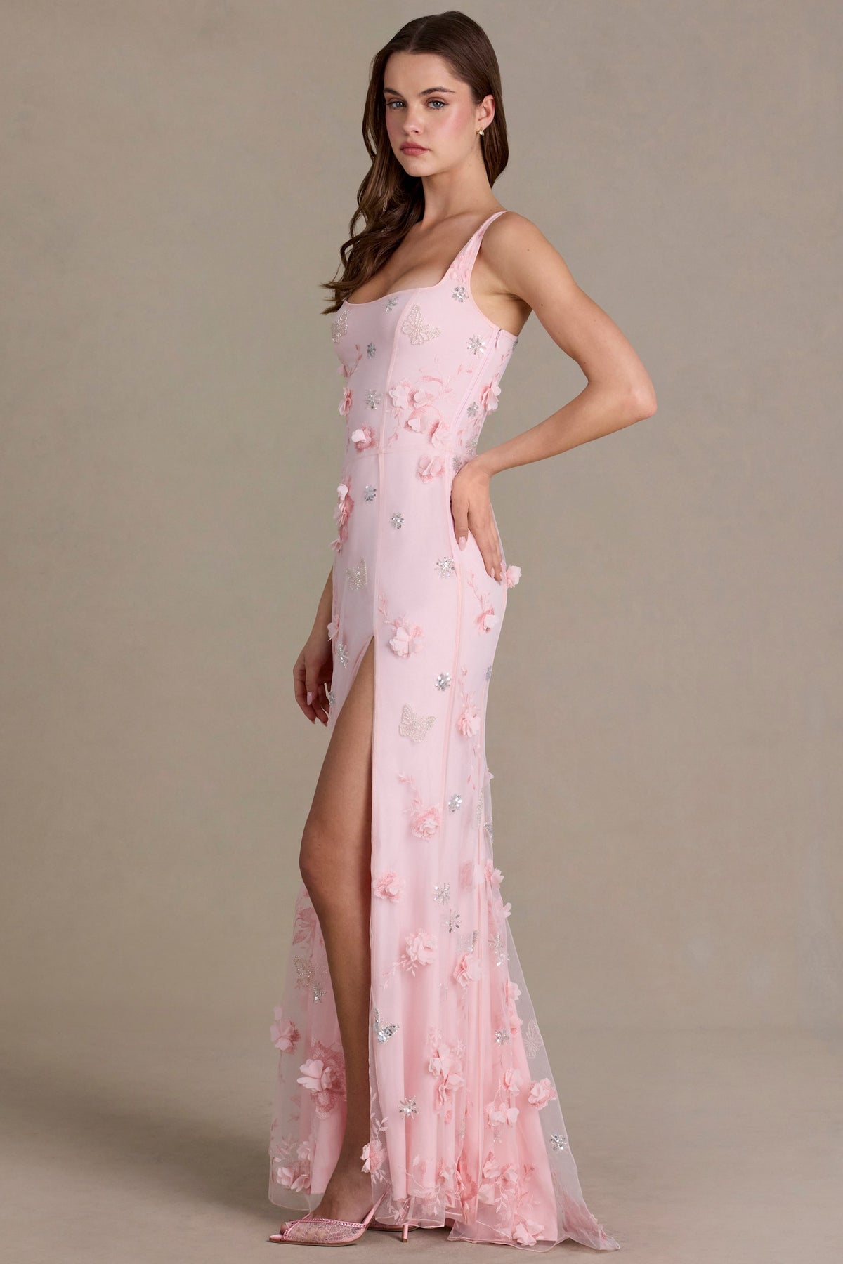 ⁣⁢Verziertes Korsett-Abendkleid in Babyrosa⁤⁣