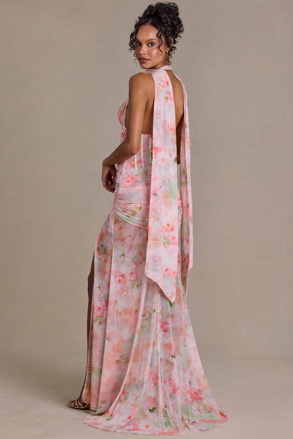 ⁣⁢Maxikleid mit Schal-Detail und Blumenprint in Pink⁤⁣ - 2