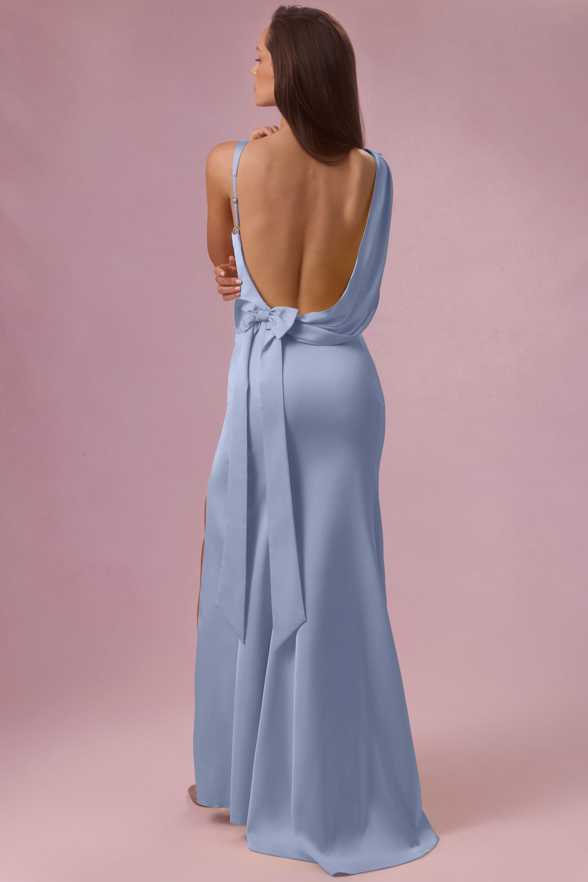 ⁣⁢Satin-Abendkleid mit Drapierung in Himmelblau⁤⁣