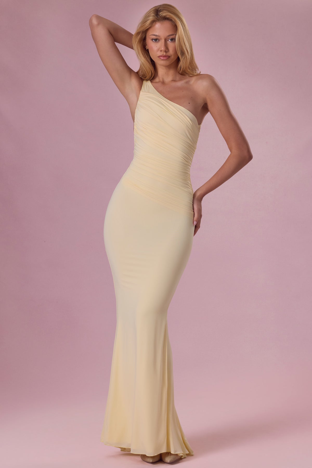 ⁣⁢Jersey-Brautjungfernkleid in Butter⁤⁣