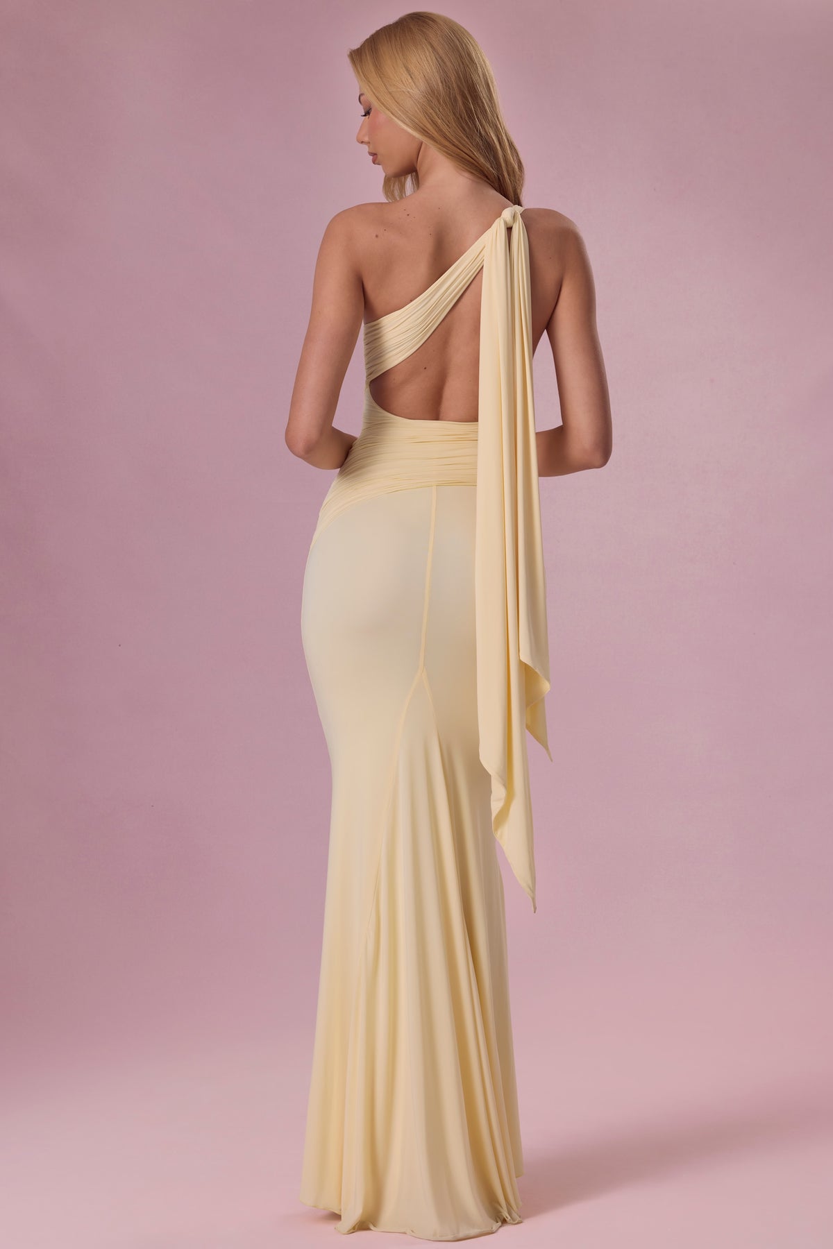 ⁣⁢Jersey-Brautjungfernkleid in Butter⁤⁣