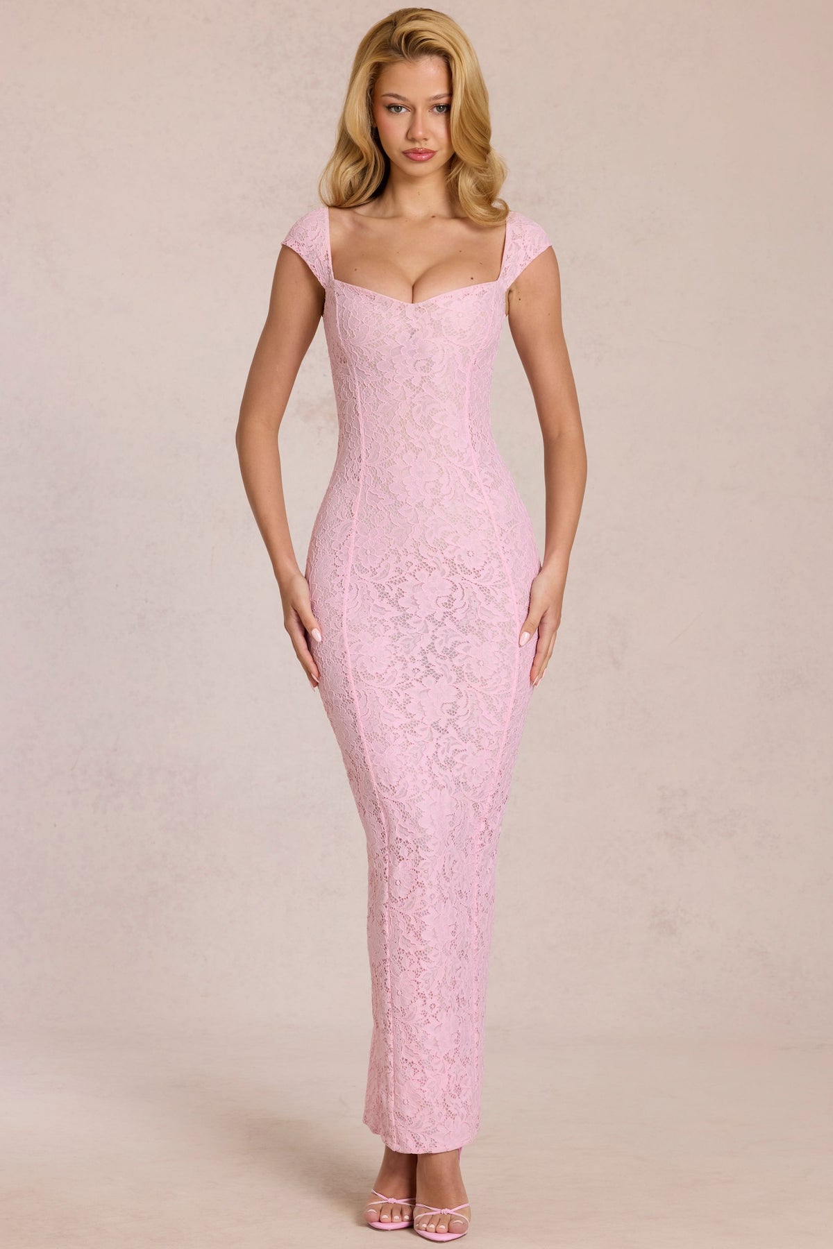 ⁣⁢Maxikleid mit Herzausschnitt in Blossom Pink⁤⁣ - 1