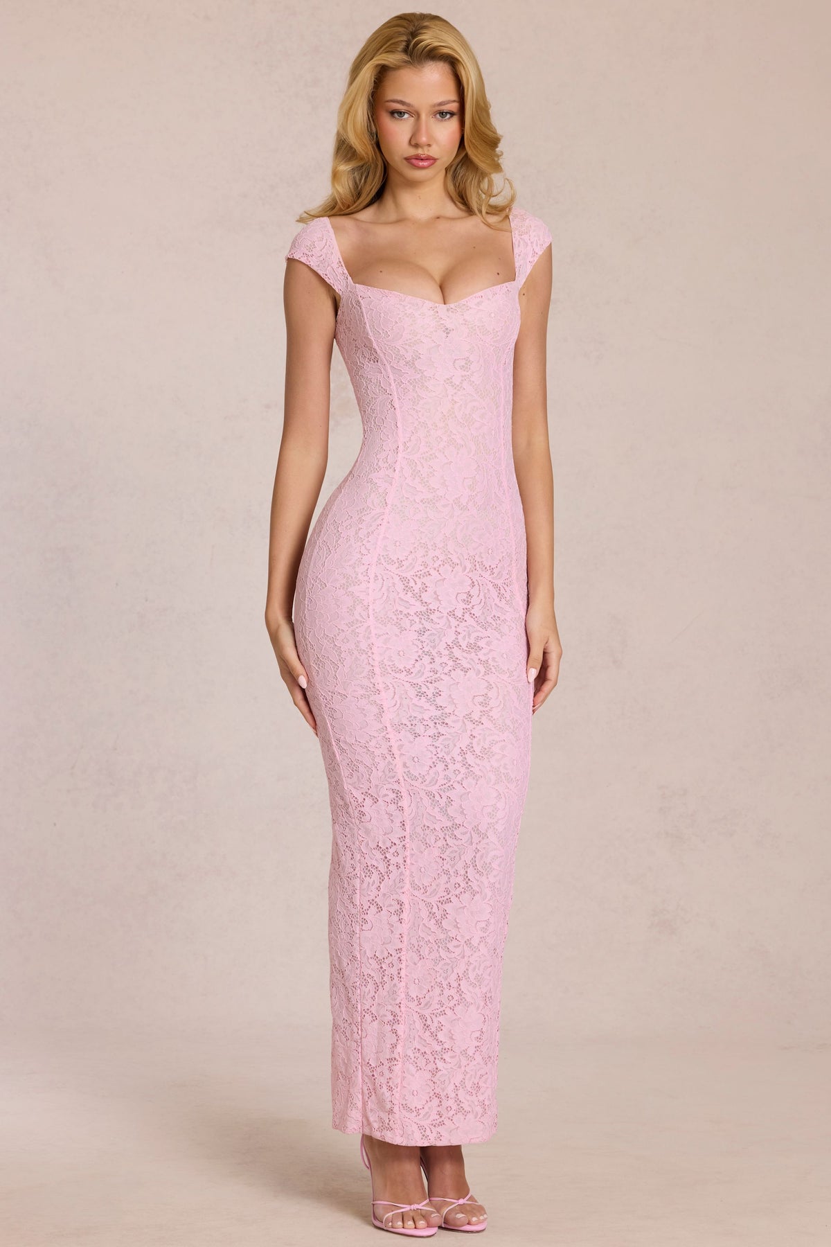 ⁣⁢Maxikleid mit Herzausschnitt in Blütenrosa⁤⁣