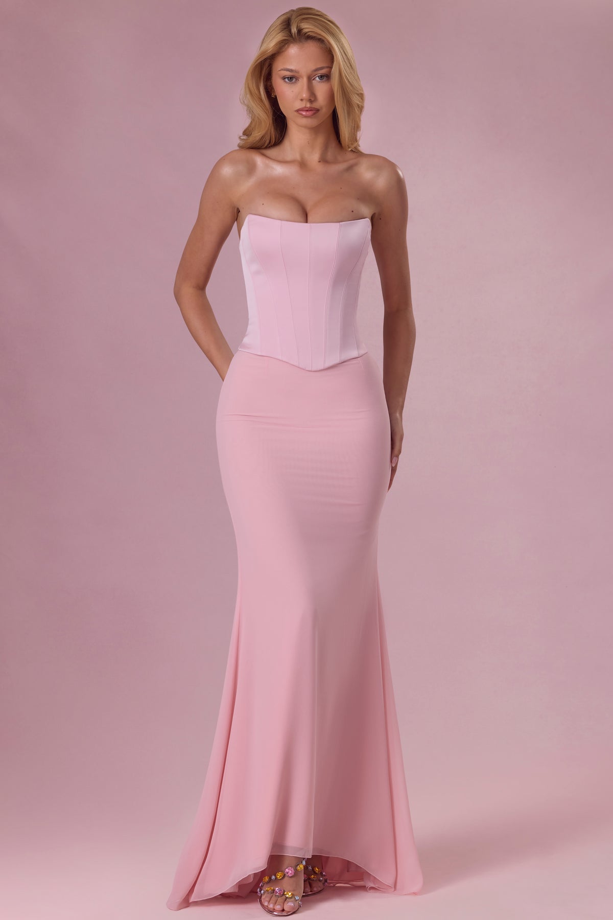 ⁣⁢Satin-Korsett-Brautjungfernkleid in Blush⁤⁣