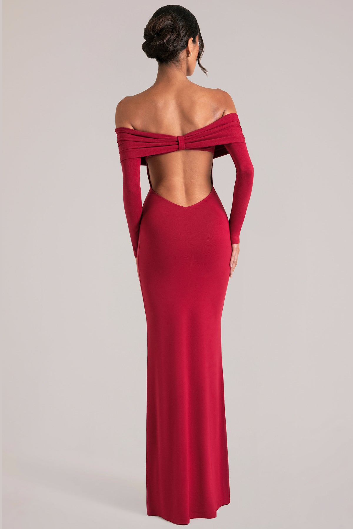 ⁣⁢Off-Shoulder-Langarm-Maxikleid in Kirschrot⁤⁣