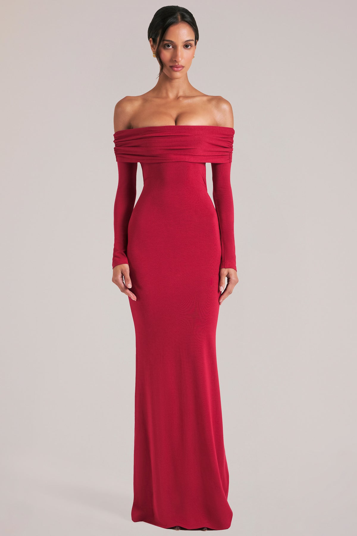 ⁣⁢Off-Shoulder-Langarm-Maxikleid in Kirschrot⁤⁣