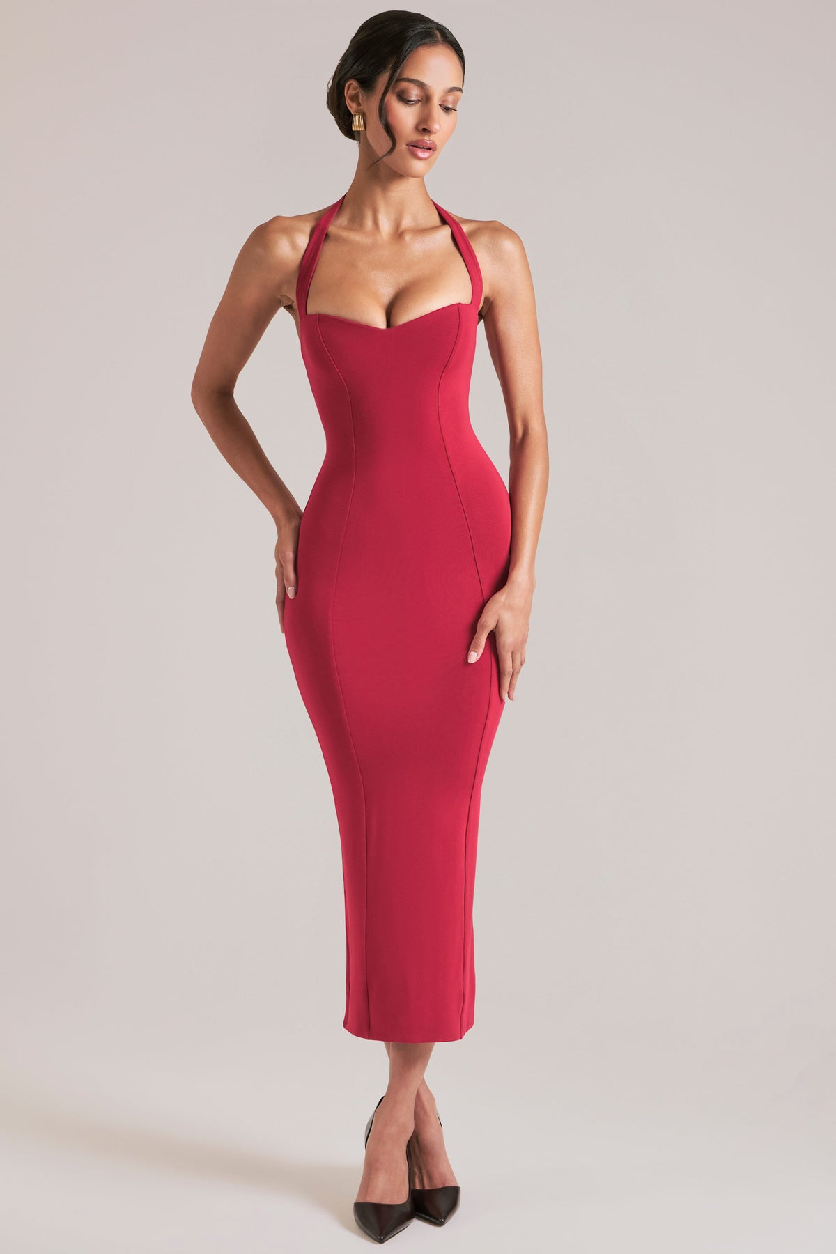 ⁣⁢Neckholder-Midaxikleid in Kirschrot⁤⁣