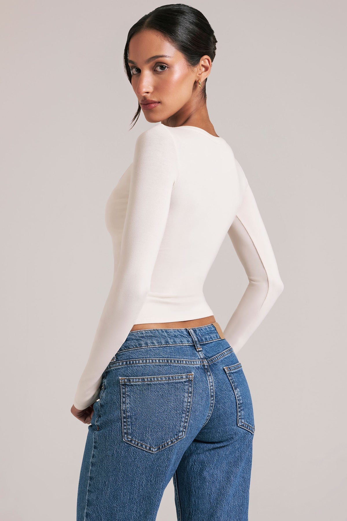 ⁣⁢V-Ausschnitt Langarmshirt in Vanilla⁤⁣