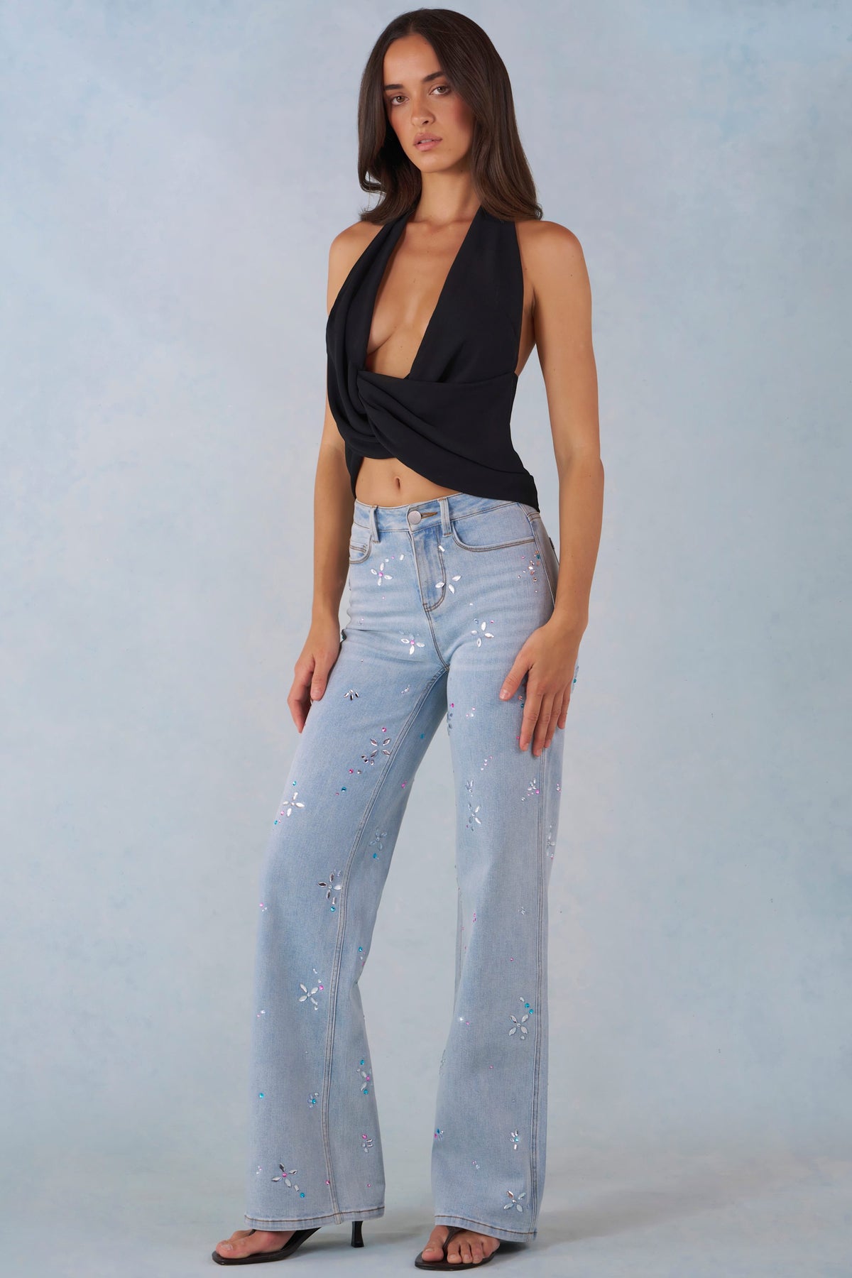 ⁣⁢Jeans mit geradem Bein und mittlerer Leibhöhe in hellem Denim⁤⁣ - 1