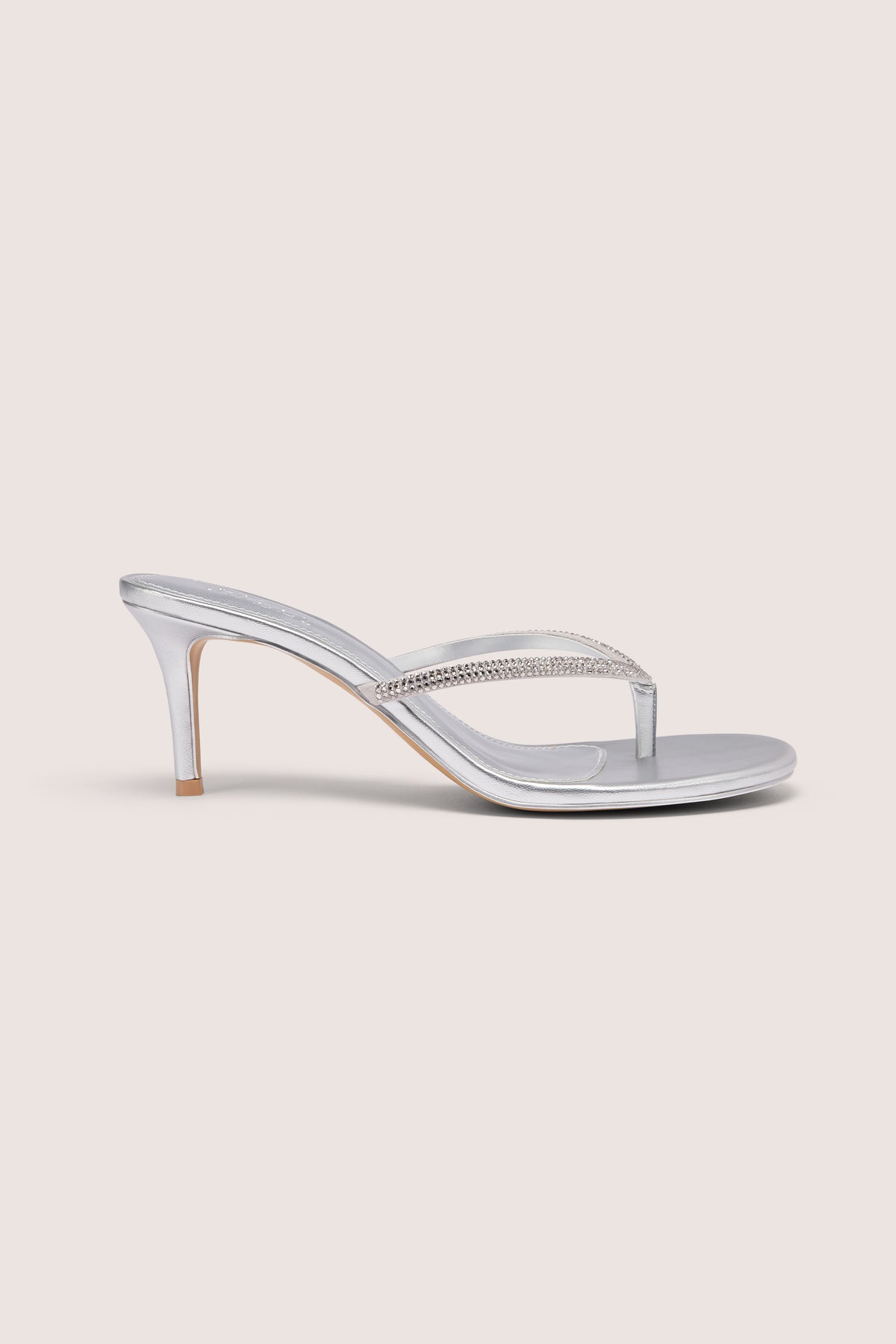 ⁣⁢Sandaletten mit Absatz in Silber⁤⁣