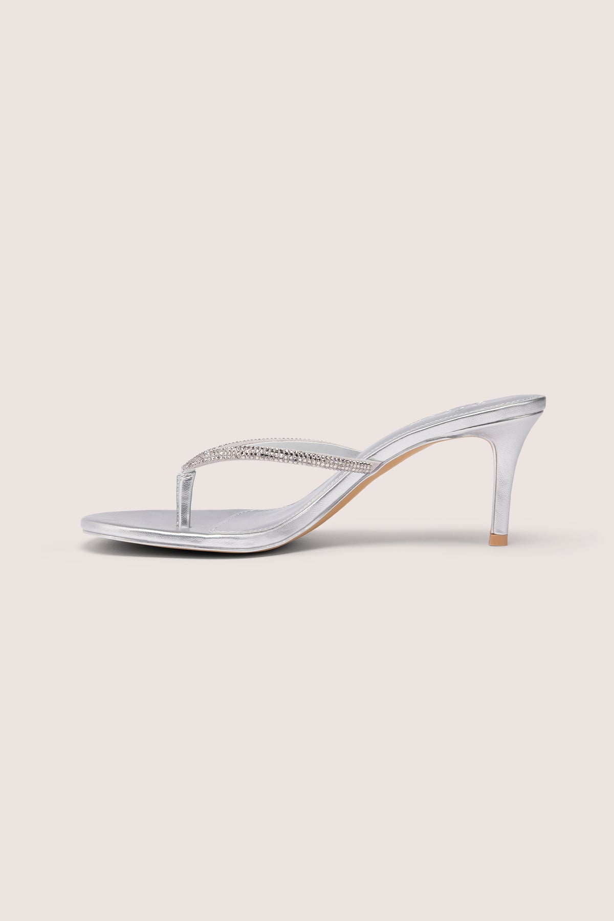 ⁣⁢Sandaletten mit Absatz in Silber⁤⁣