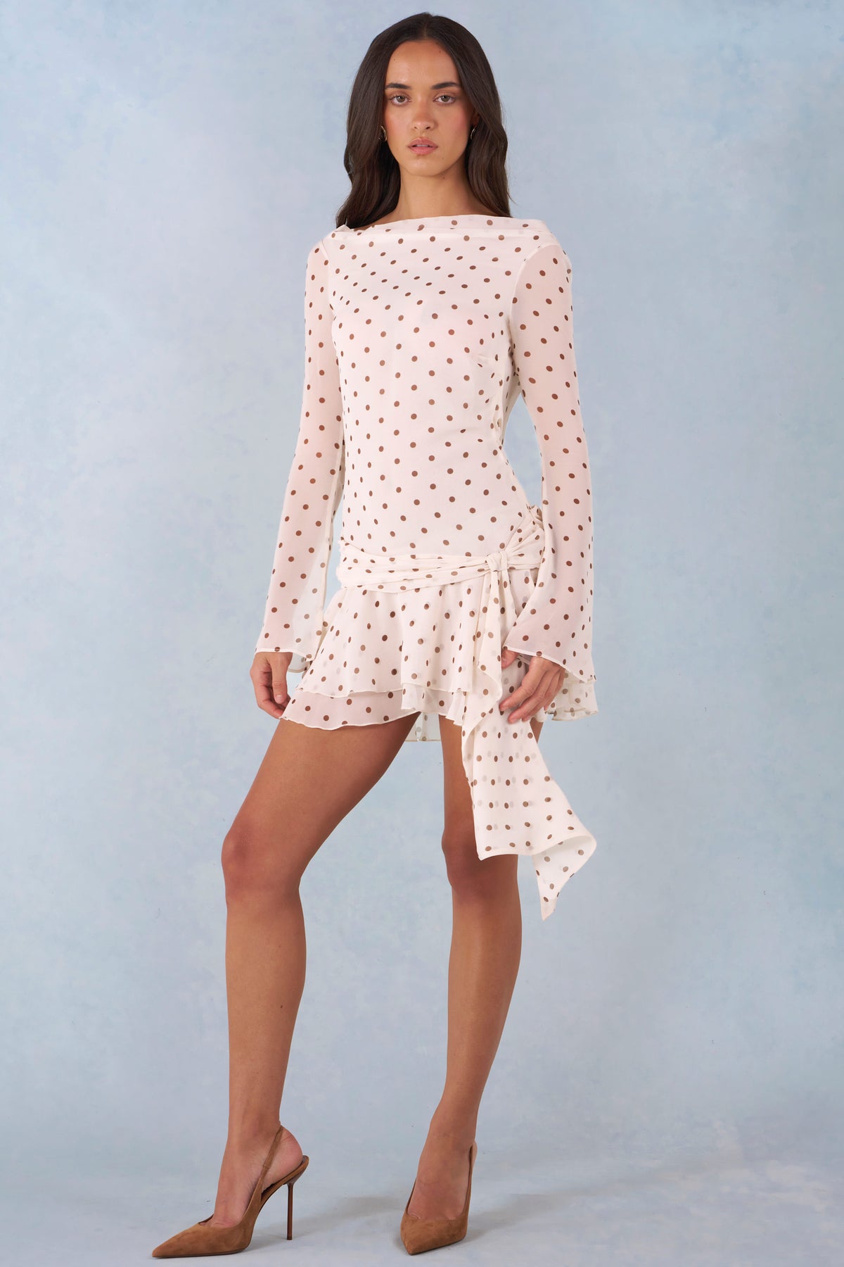 ⁣⁢Langärmliges Minikleid mit Rückenausschnitt in Ivory Polka Dot Print⁤⁣ - 1