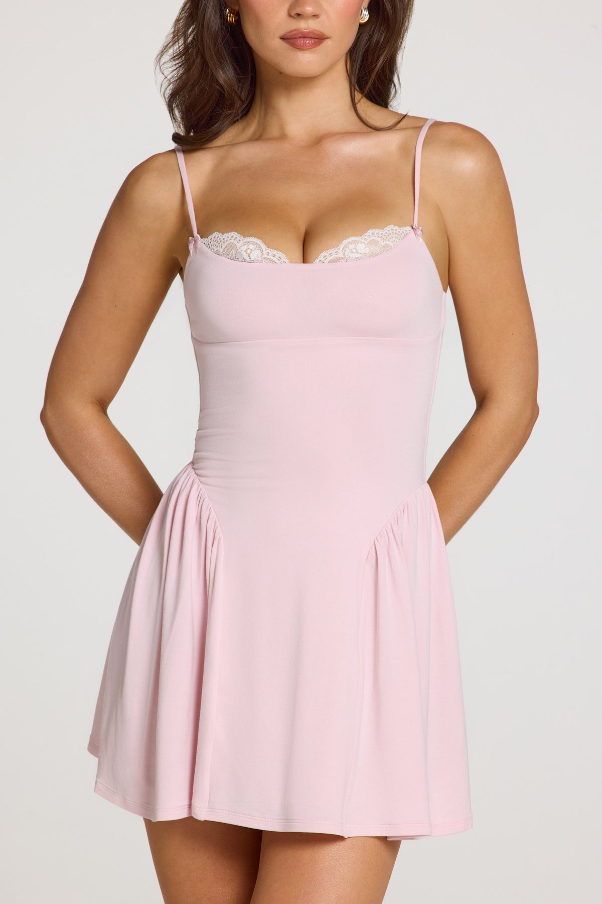 ⁣⁢Modal-Midikleid mit Spitzenbesatz in Baby Pink⁤⁣ - 2