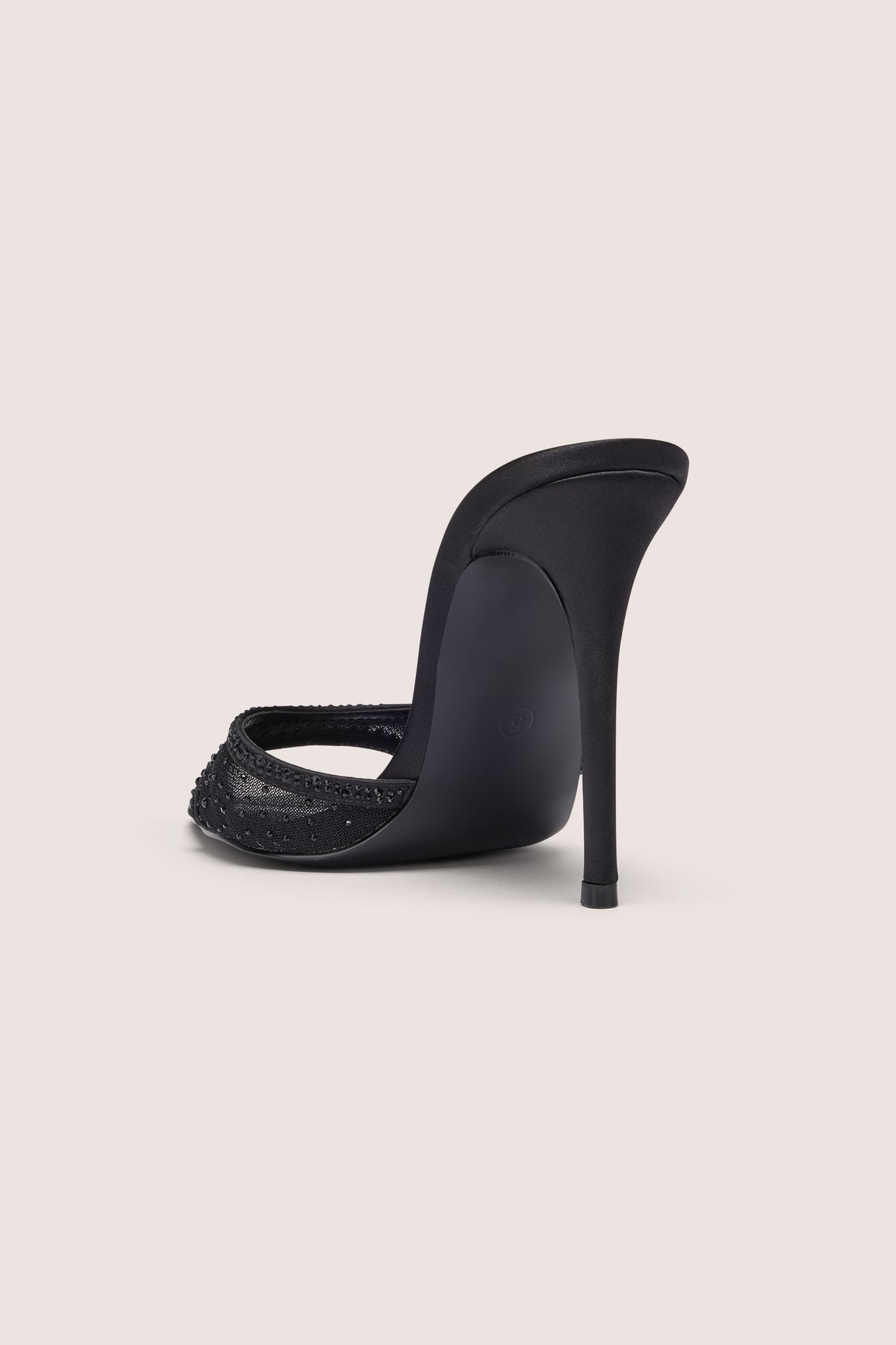 ⁣⁢Satin-Mules mit Absatz und Verzierung in Schwarz⁤⁣ - 2