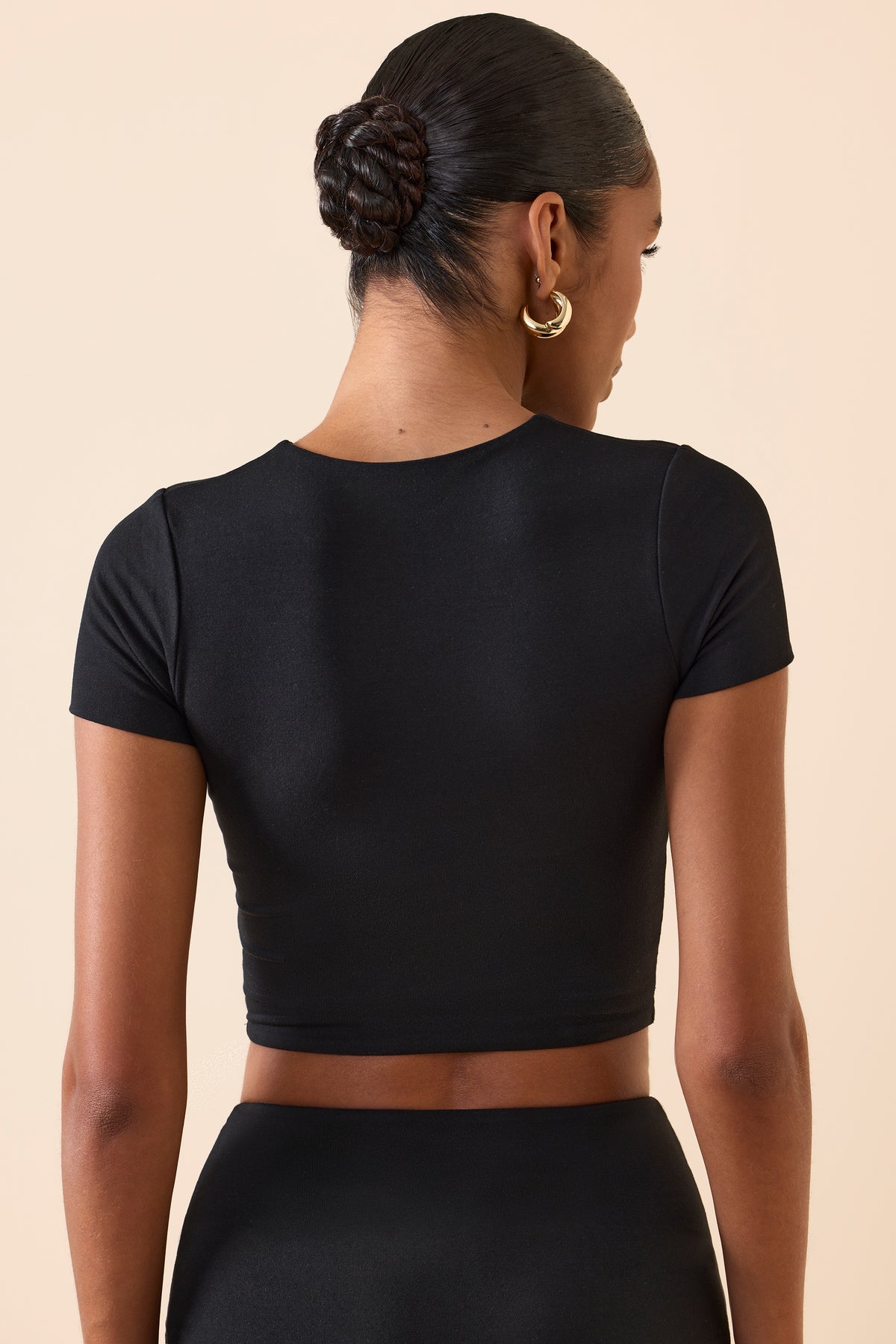 ⁣⁢Cropped-Oberteil mit Flügelärmeln in Black⁤⁣ - 2