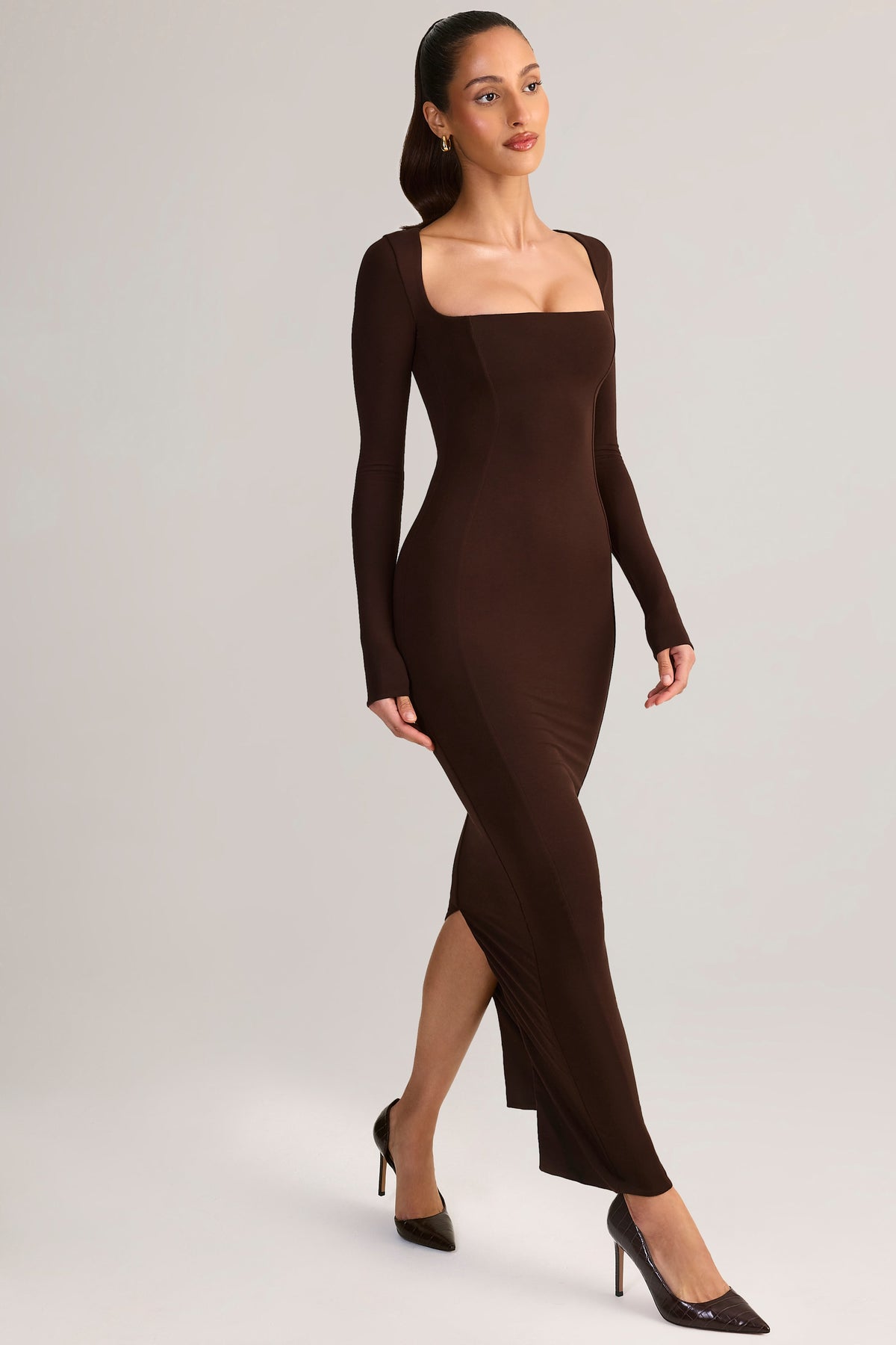 ⁣⁢Modal Square-Neck Bodycon Maxi Dress in Chocolate Brown⁤⁣