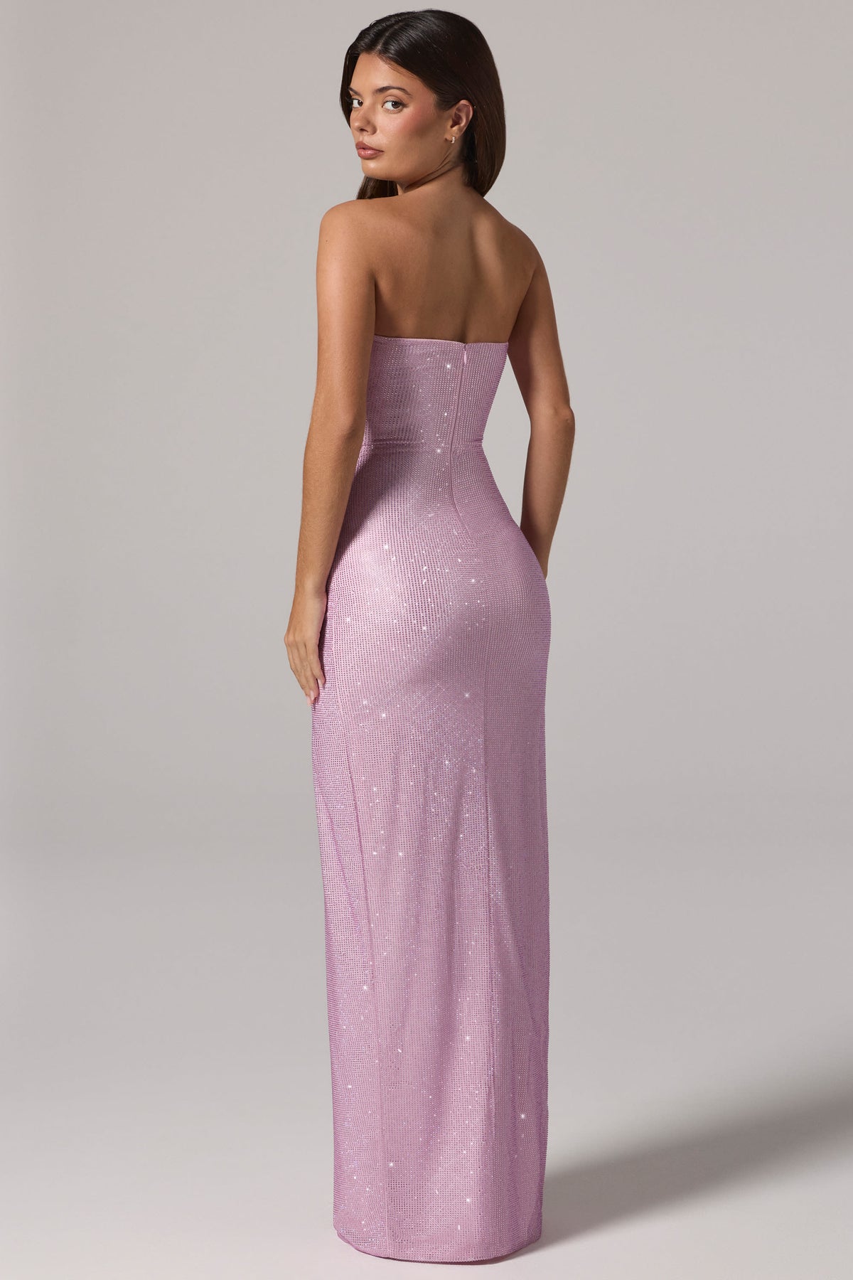 ⁣⁢Maxikleid mit Bandeau-Wasserfallausschnitt und Taillenverzierung in Lavendel⁤⁣ - 2