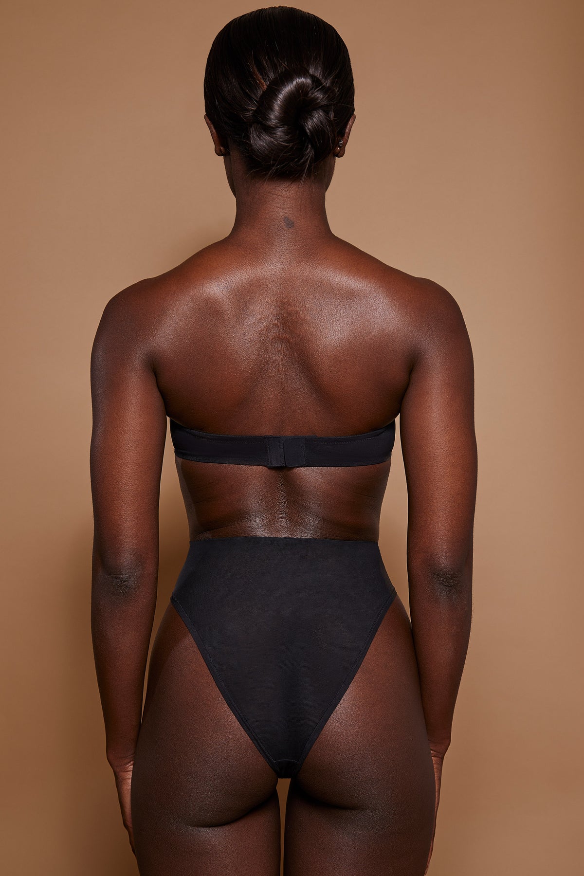 ⁣⁢Soft Mesh Trägerloser BH in Schwarz⁤⁣