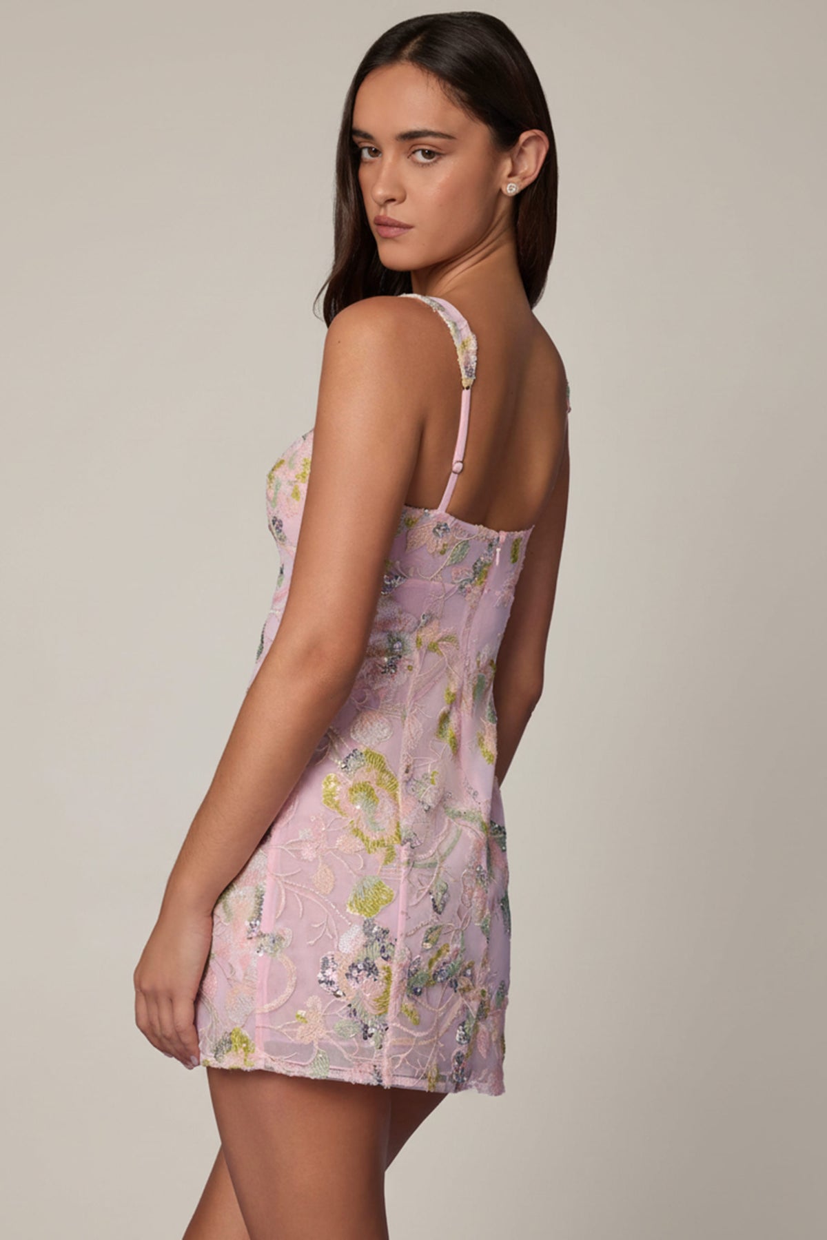 ⁣⁢Verziertes A-Linien-Minikleid in Zartrosa⁤⁣ - 2