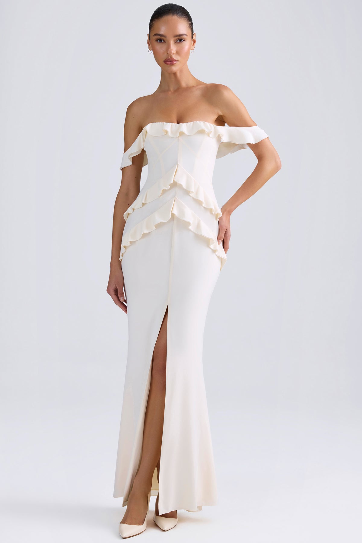 ⁣⁢Off-Shoulder-Abendkleid mit Rüschenbesatz in Elfenbein⁤⁣