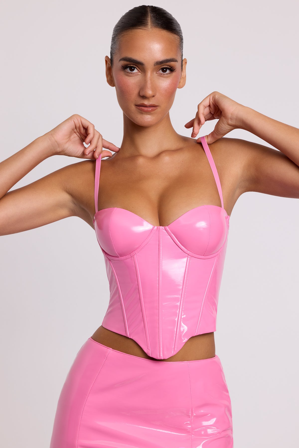 ⁣⁢Vinyl-Korsett-Crop-Top mit Bügel in Pink⁤⁣