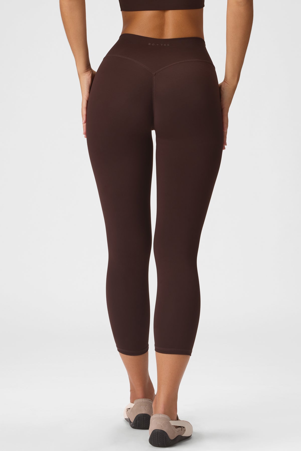 ⁣⁢Soft Active 7/8 Leggings in Espresso⁤⁣ - 2